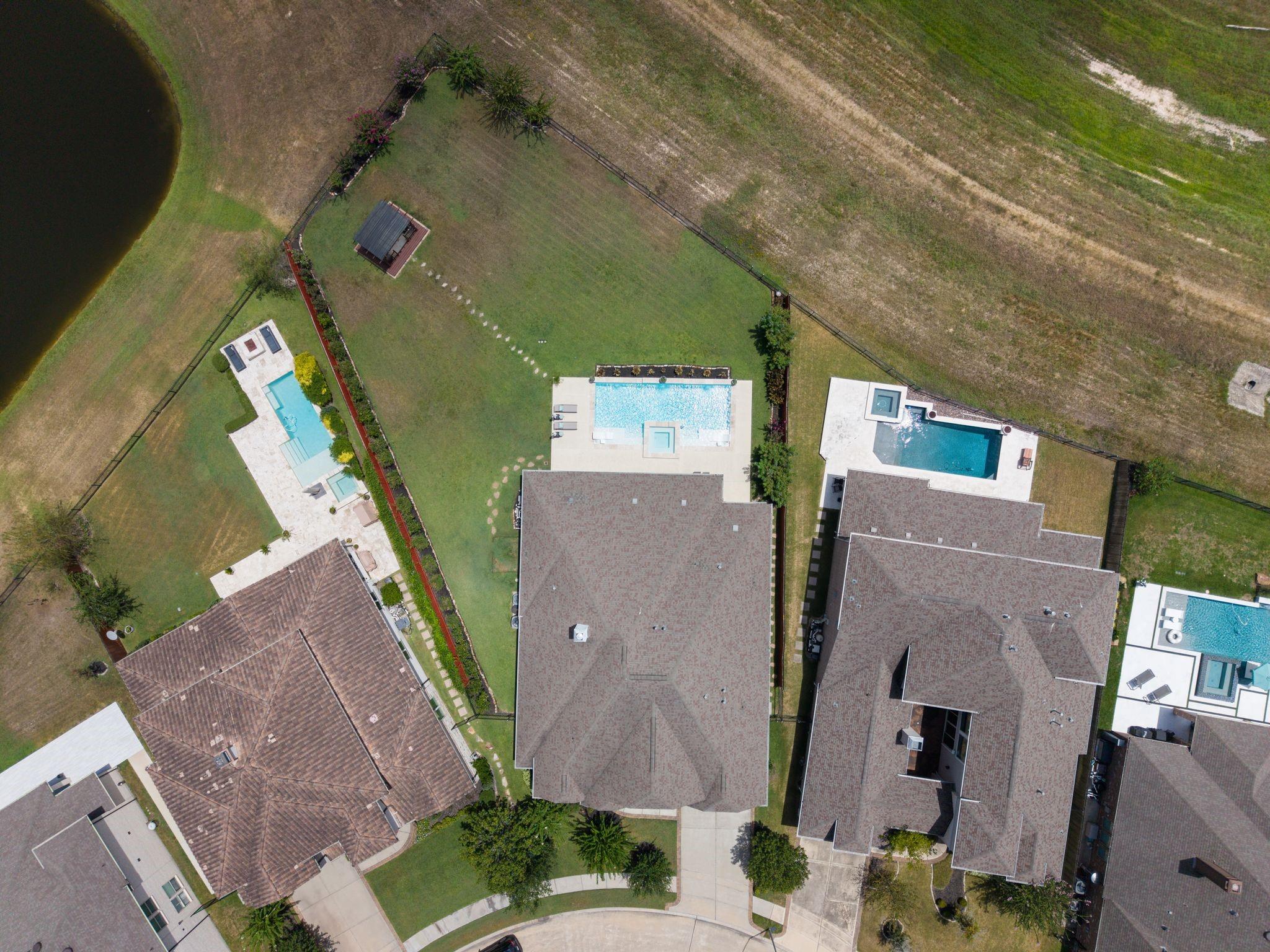 7123 Julie Pond Lane — photo