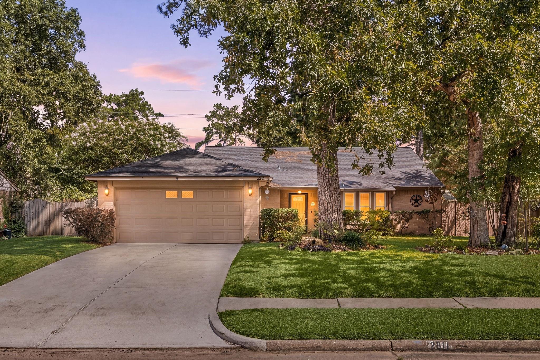 2811 Whispering Springs Drive — photo