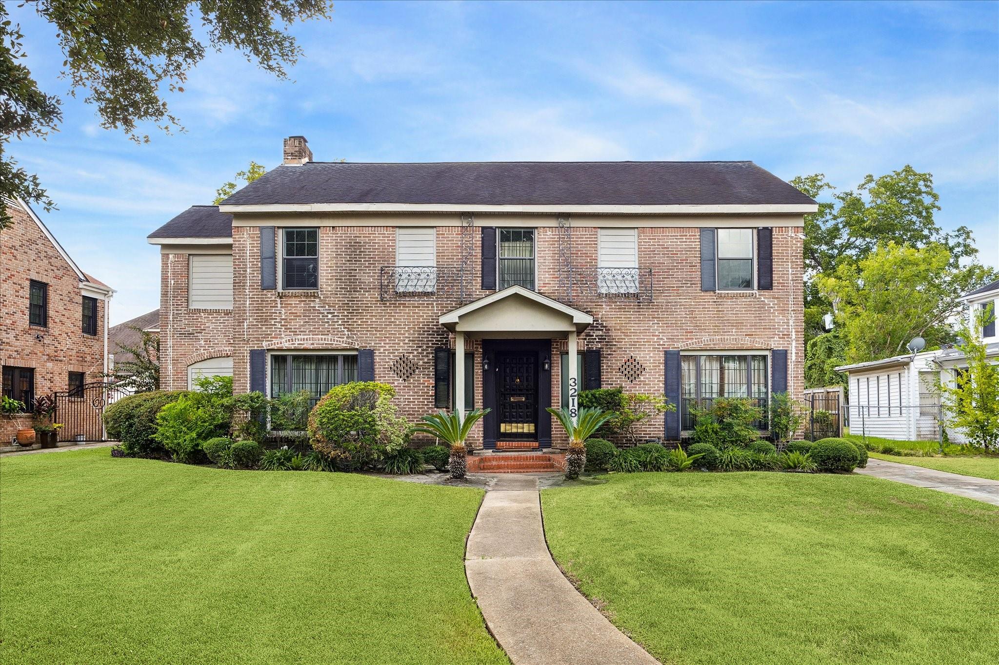 3218 Shenandoah Street — photo