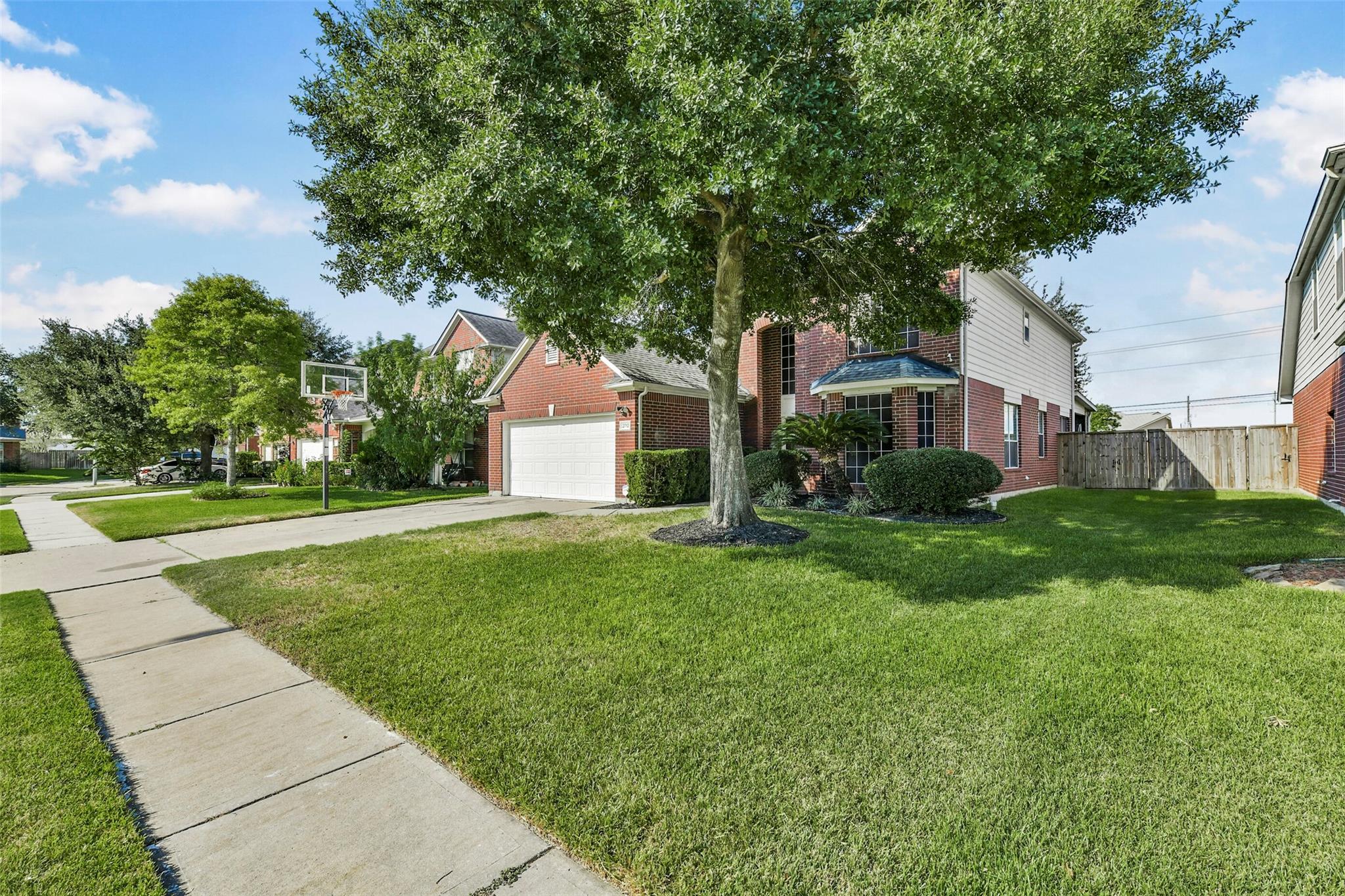 2712 Sunnyside Lane — photo