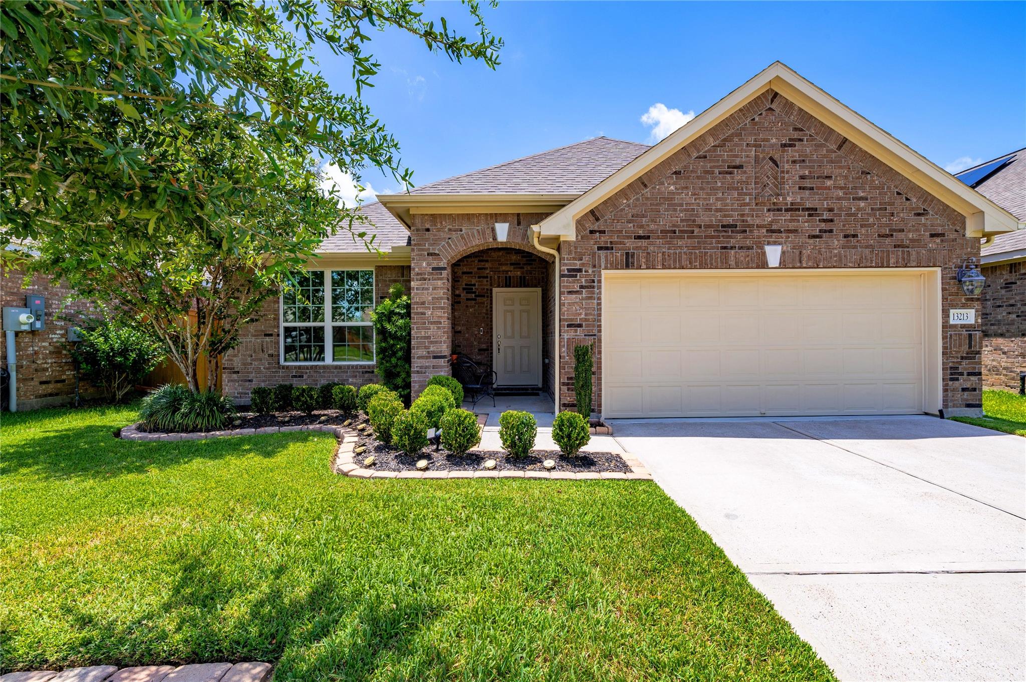 13213 Anchor Isle Court — photo