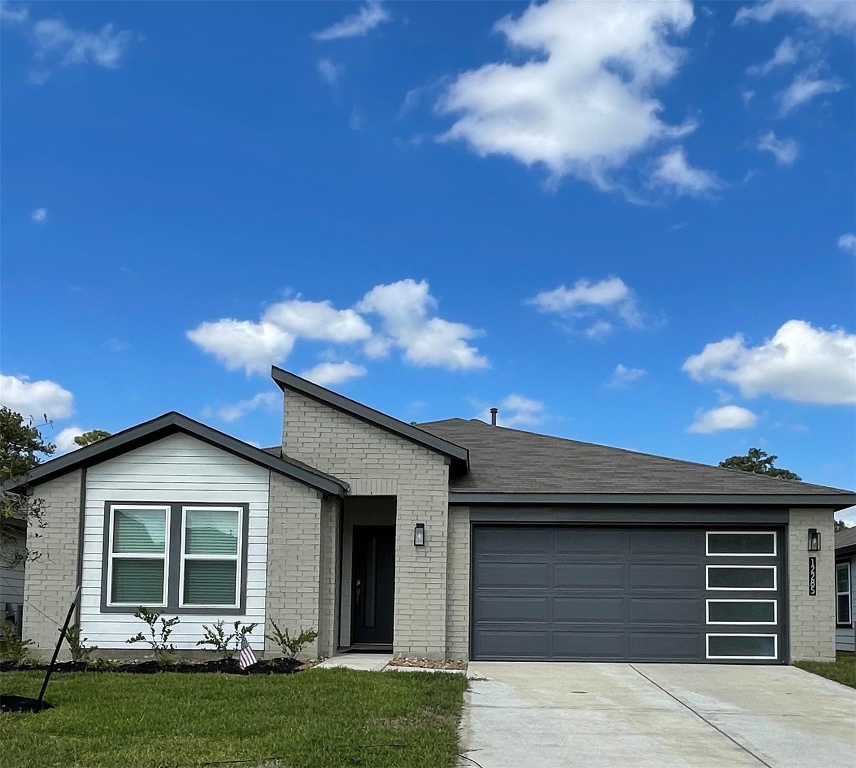 12285 Council Grove Drive — photo