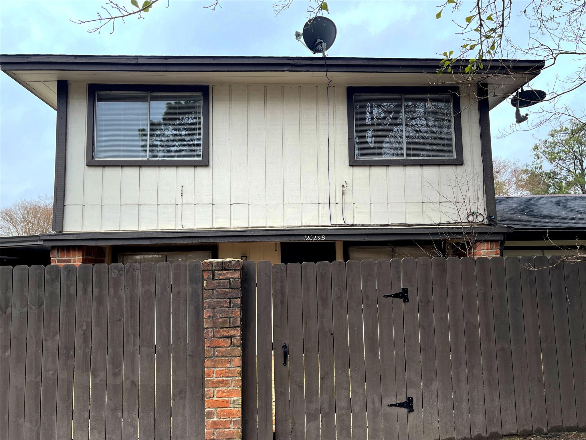 12023 Greenwood Forest Drive #B — photo