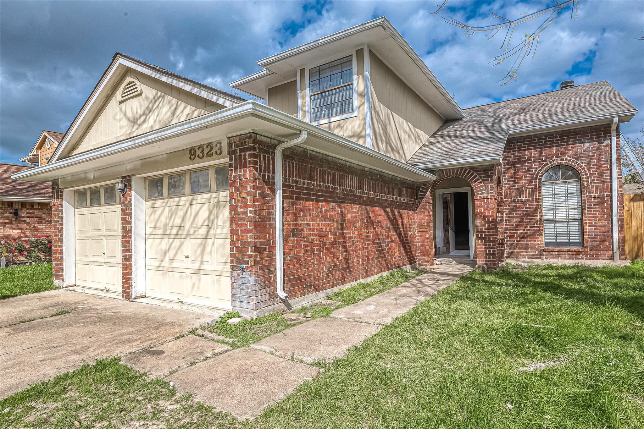 9323 Spindlewood Drive — photo
