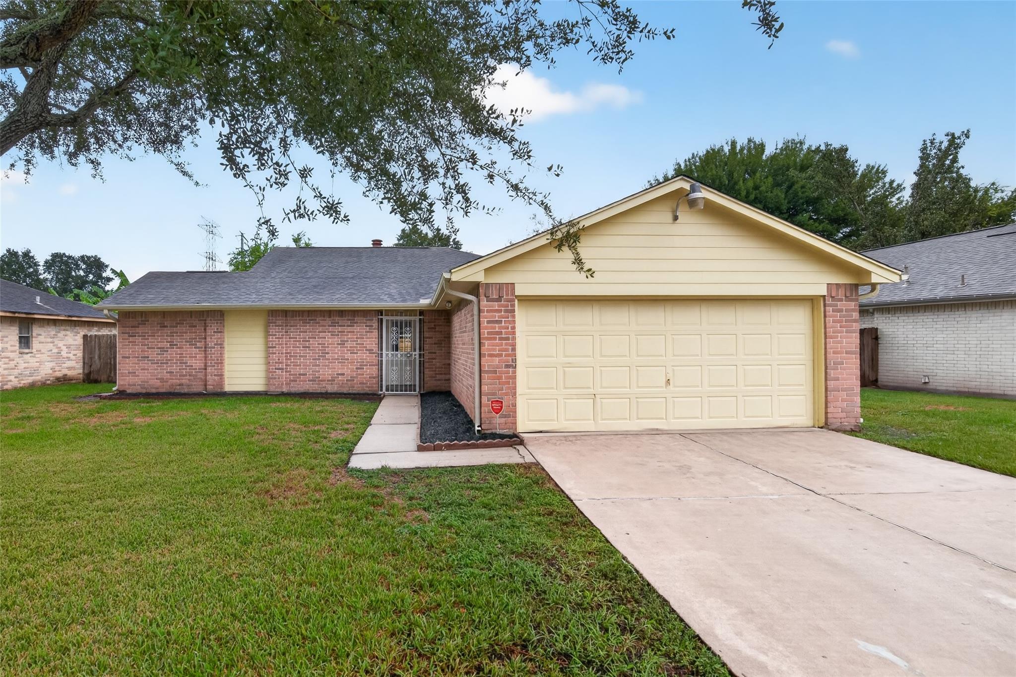 2711 Dove Country Drive — photo