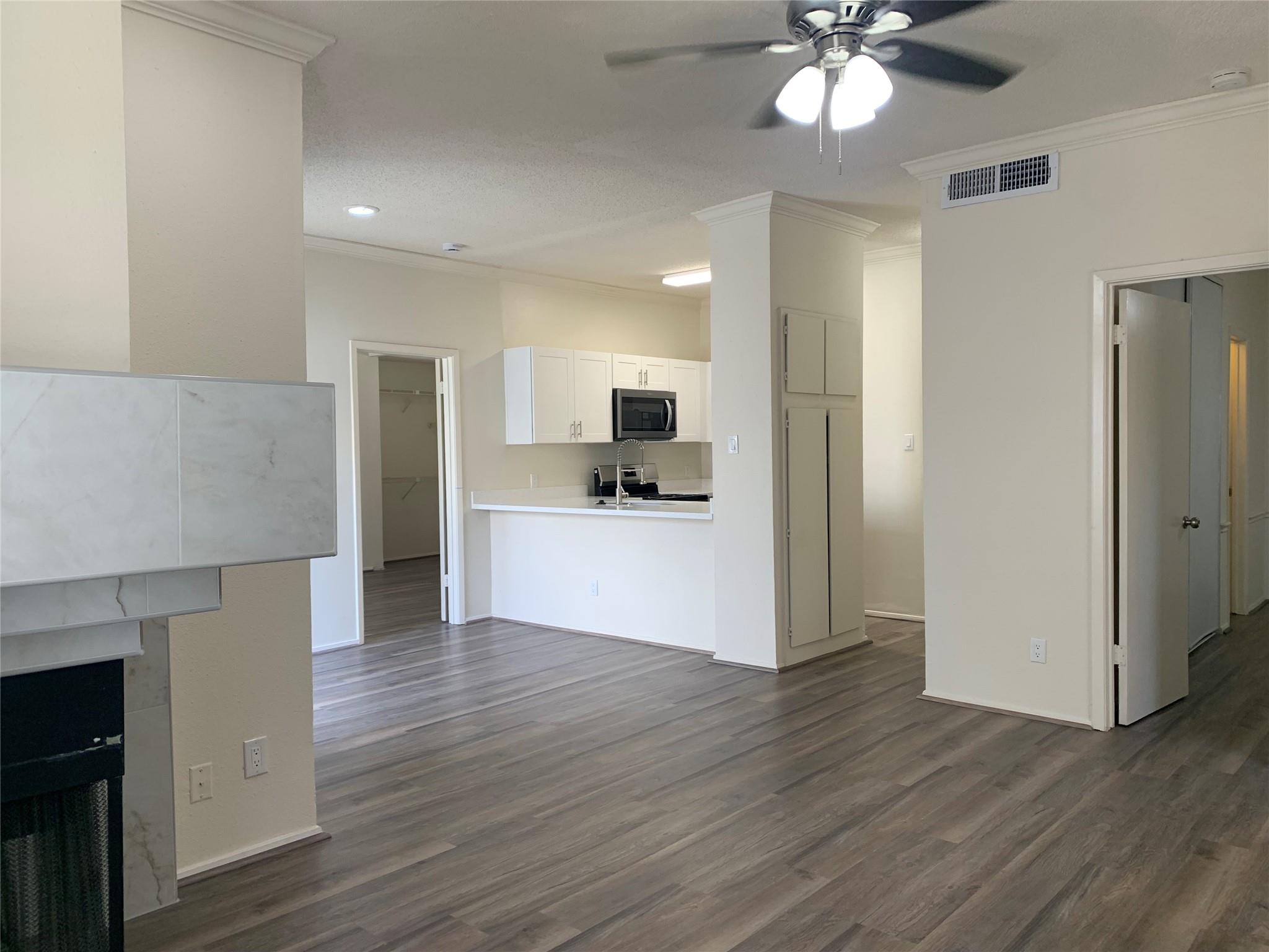2710 Grants Lake Boulevard #B4 — photo