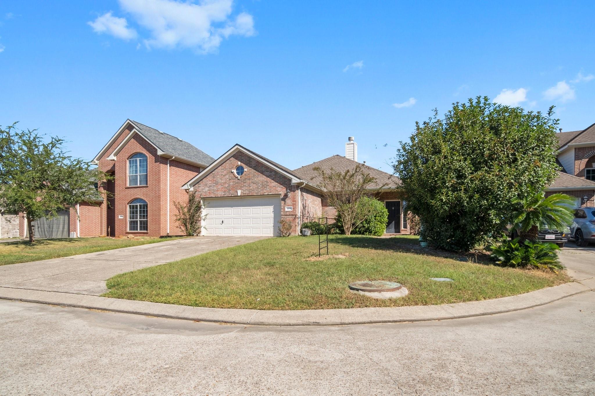 2204 Highland Crossing Drive — photo