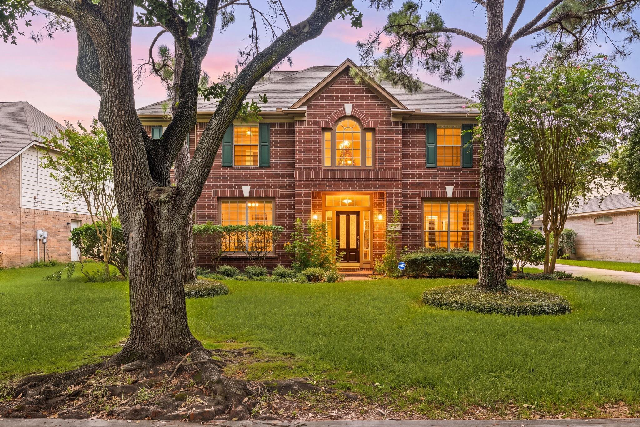9423 Walnut Brook Court — photo