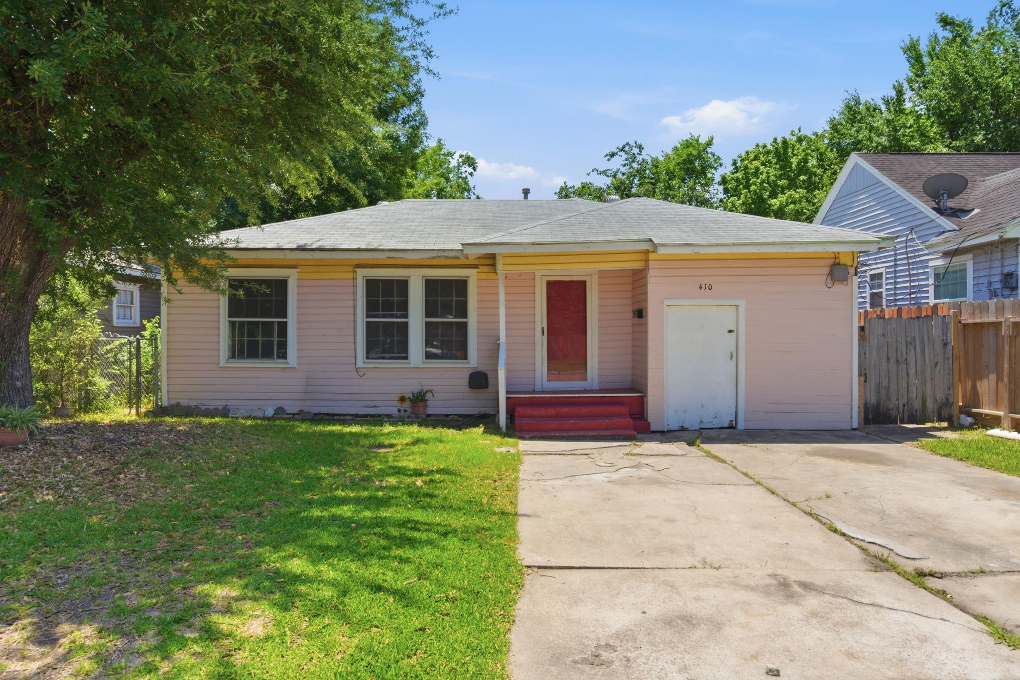410 Live Oak Street — photo