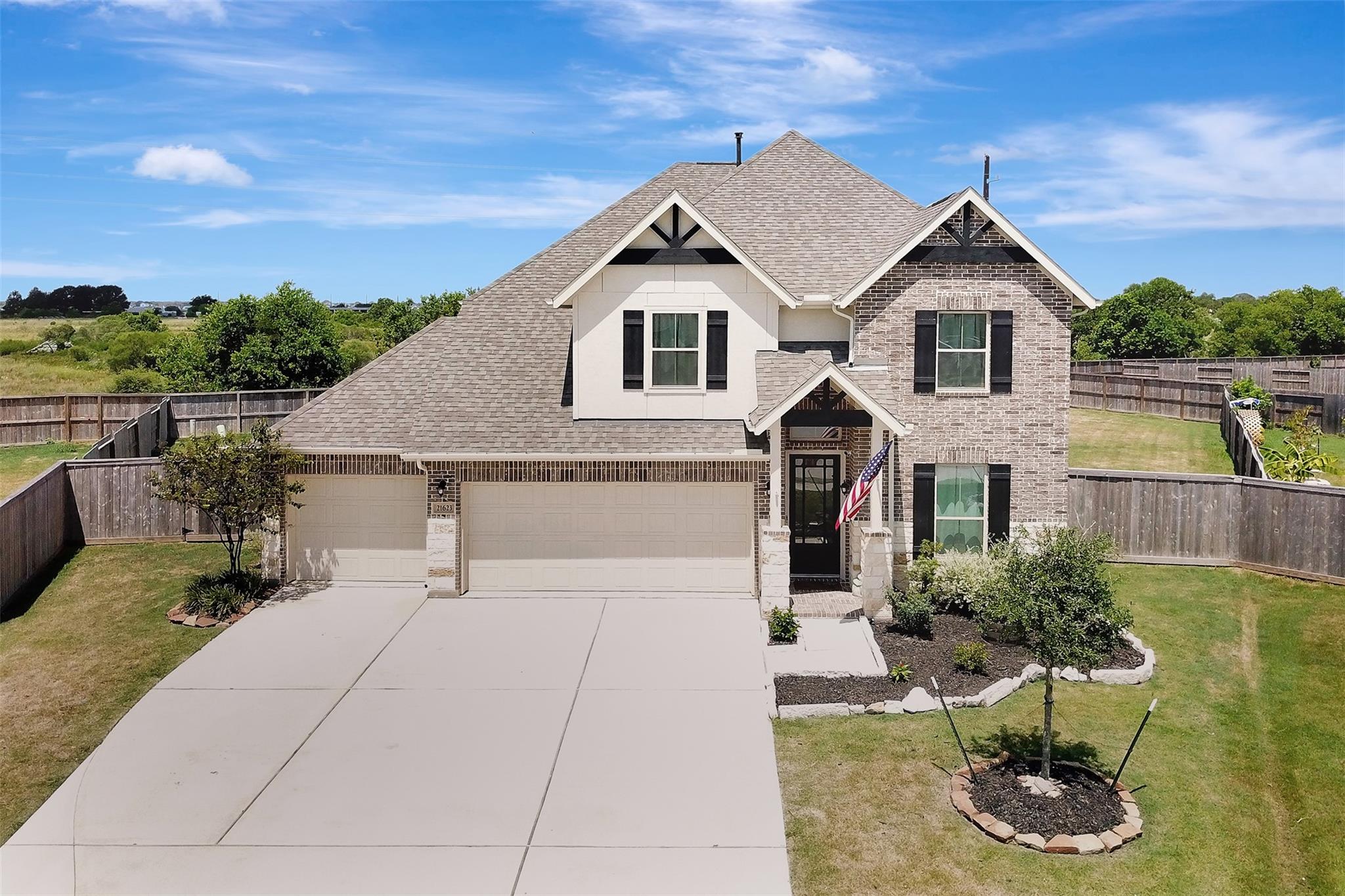 21623 Evergreen Manor Drive — photo