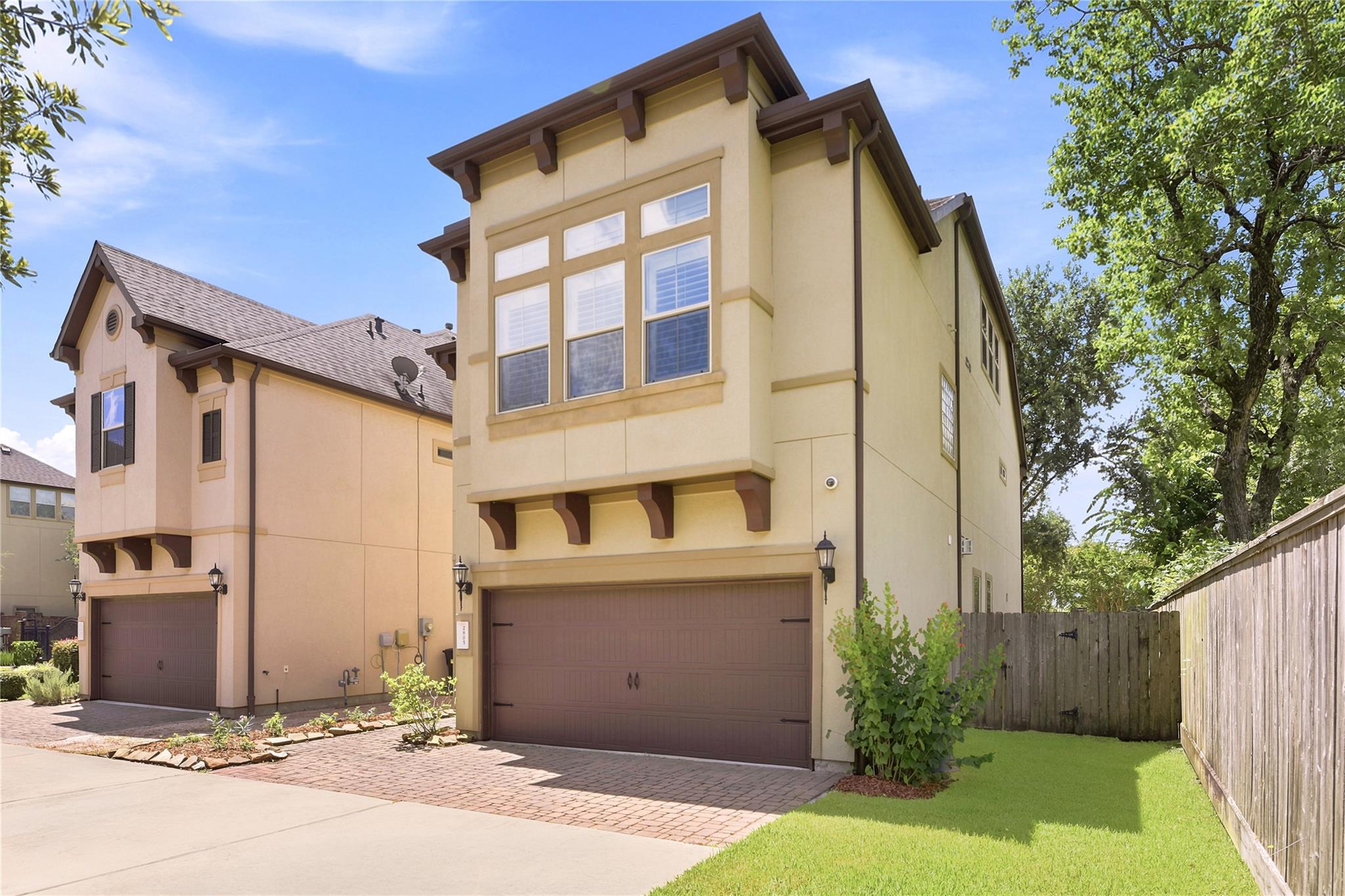 2805 Shadow Woods Court — photo