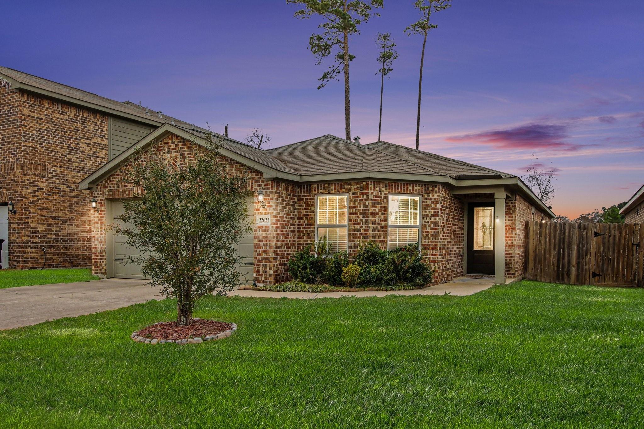 22622 Steel Blue Jaybird Drive — photo
