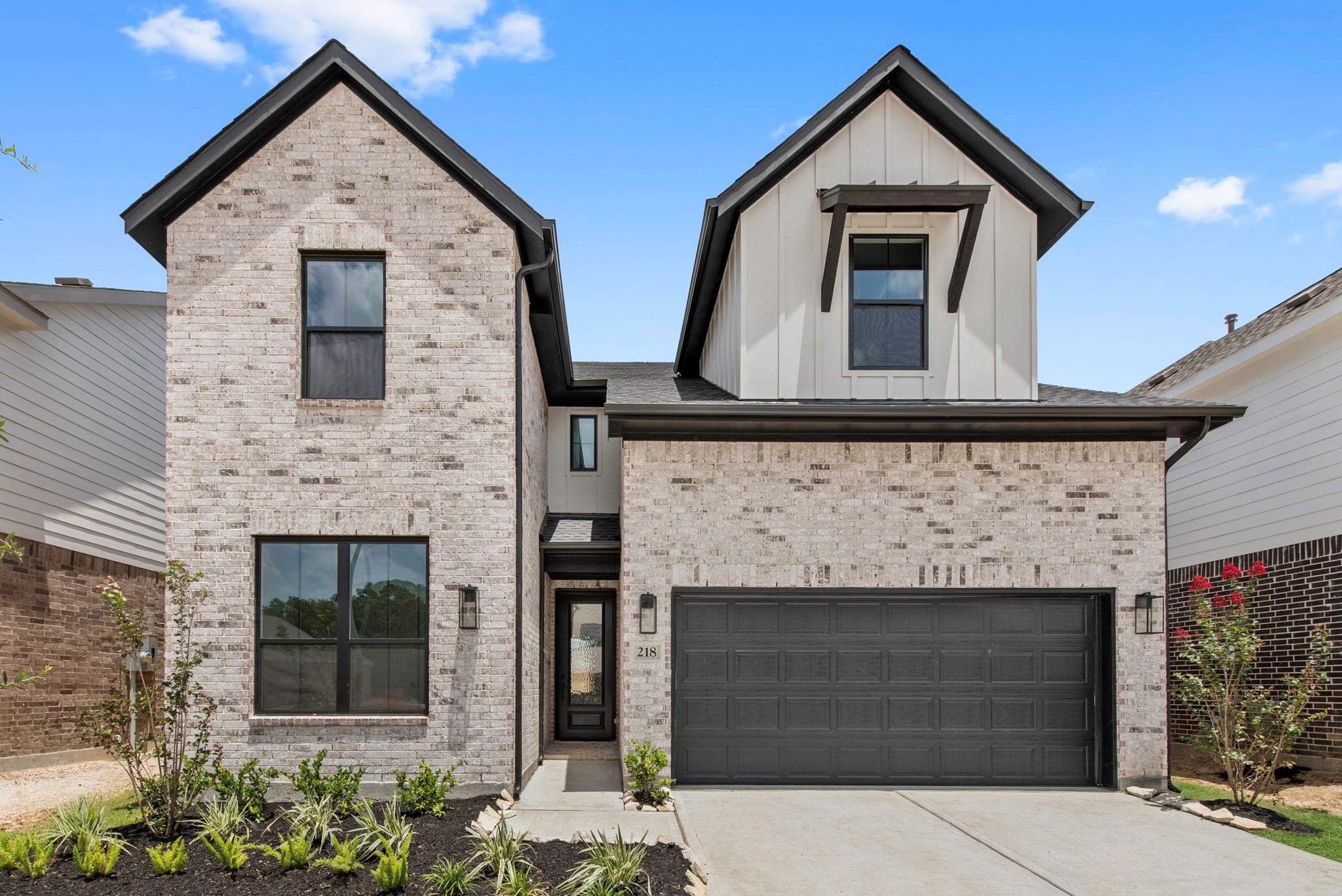 218 Yellow Rosewood Lane — photo