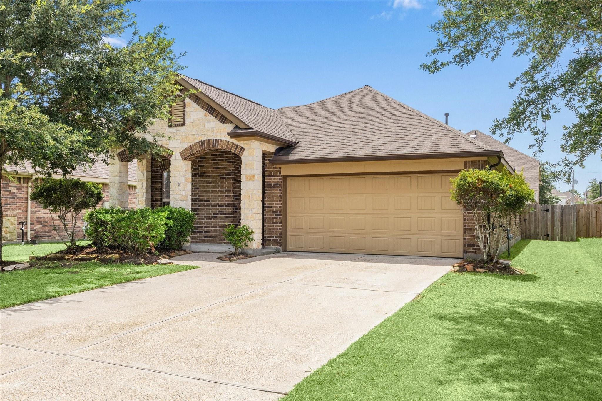 208 Morgan Isle Lane — photo
