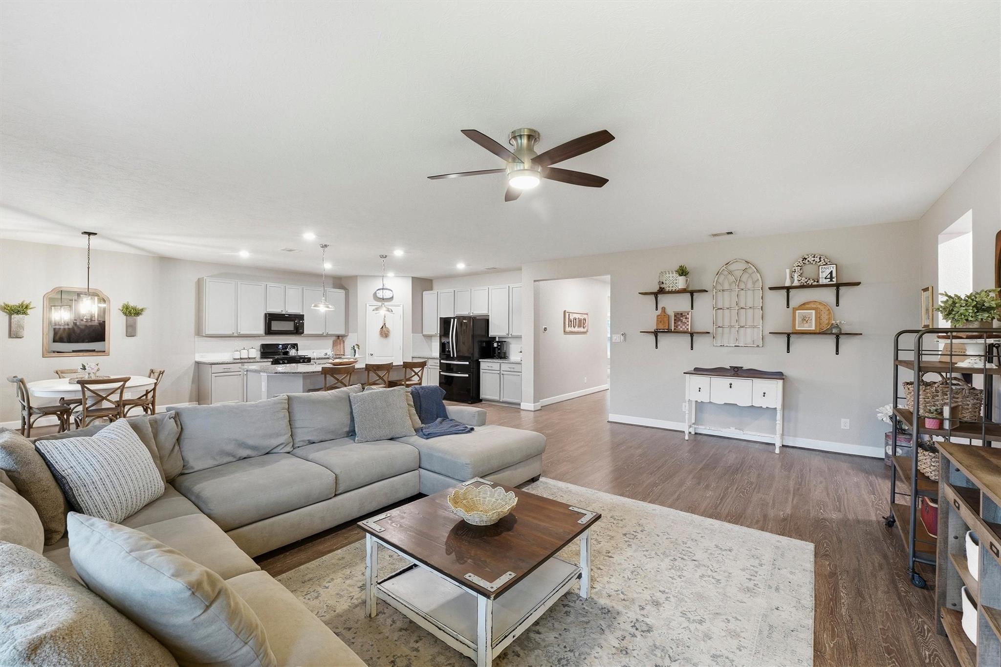 3502 Saxton Green Road — photo