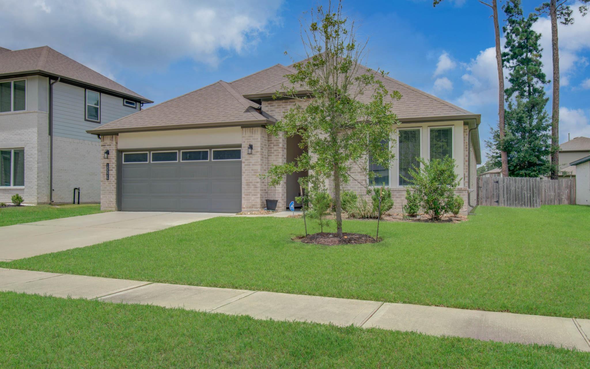 10026 Angelina Woods Lane — photo
