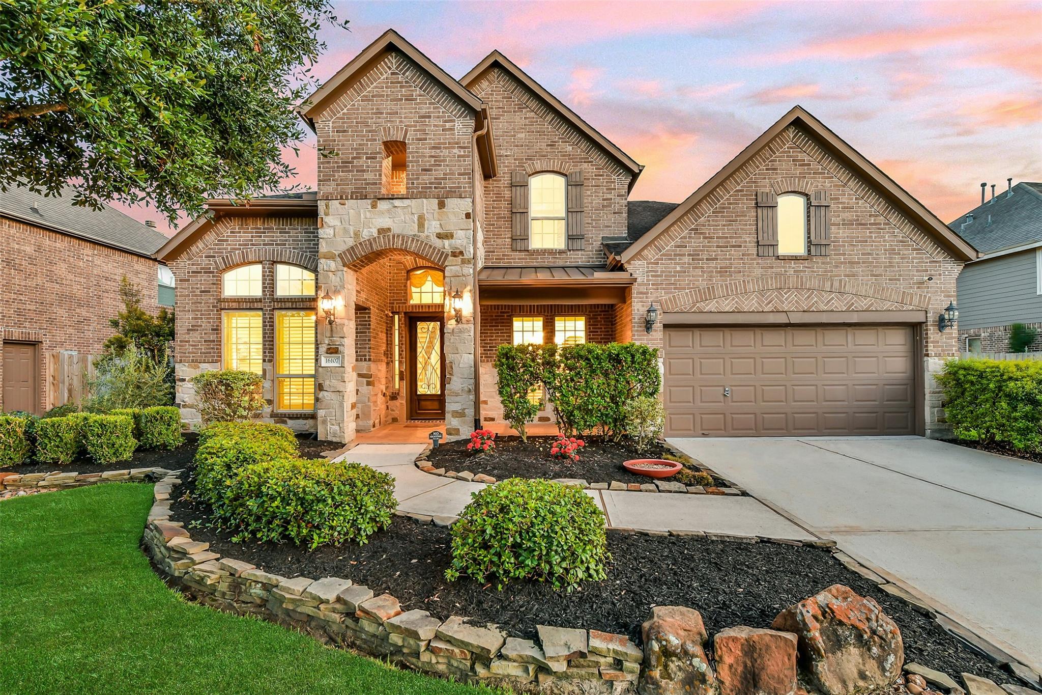 16107 Cottage Timbers Court — photo