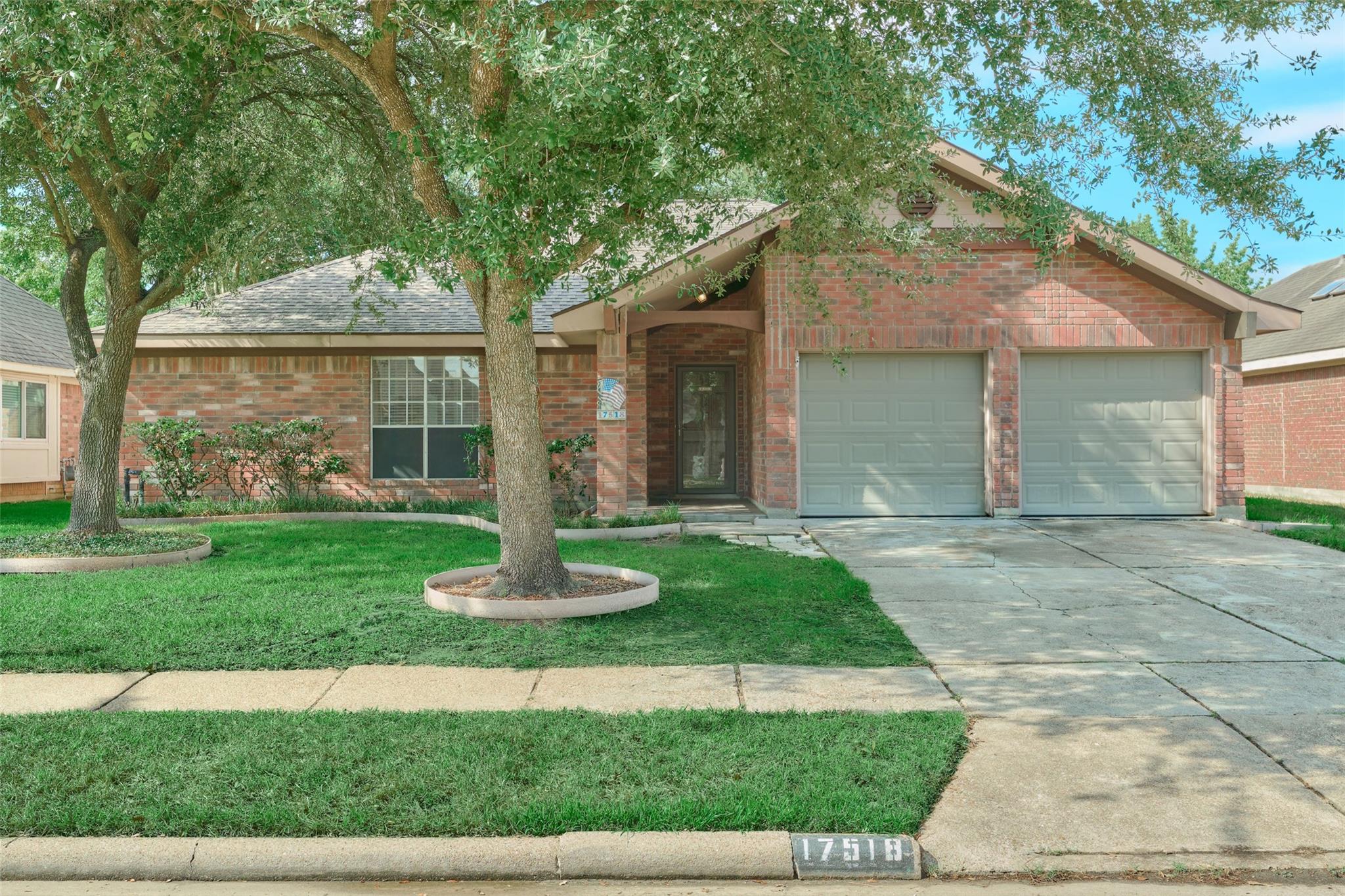 17518 Hamilwood Drive — photo