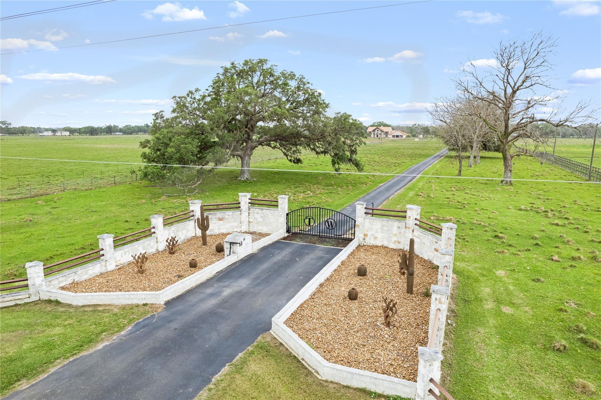 9474 E Fm 524 E, Sweeny, TX 77480 — photo 2