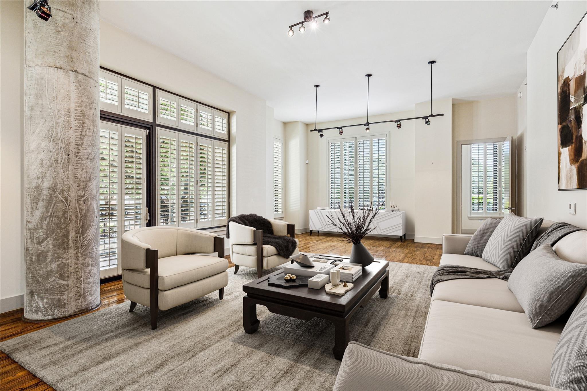 5005 Hidalgo Street #208 — photo