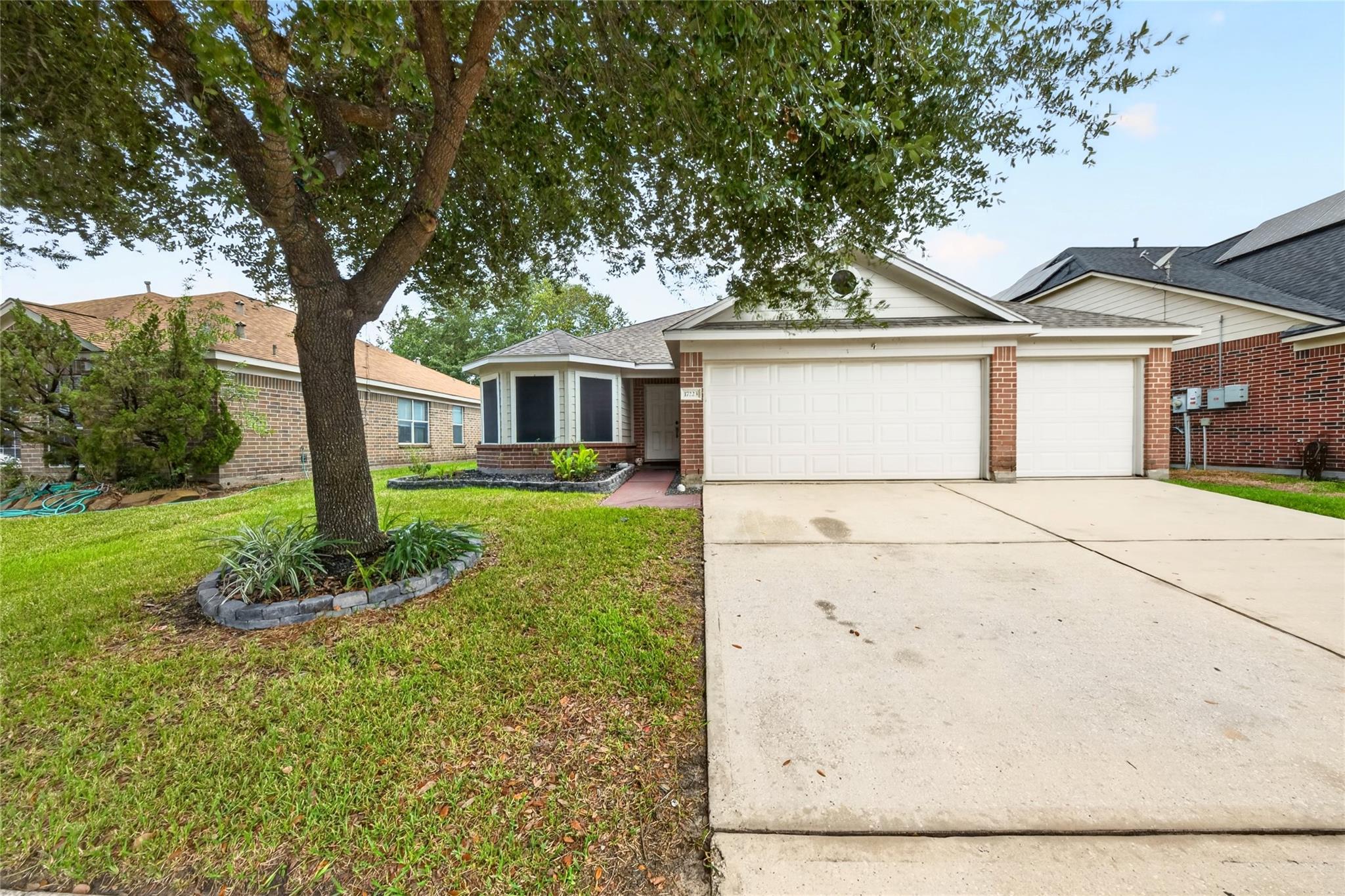 17223 Dawn Shadows Drive — photo