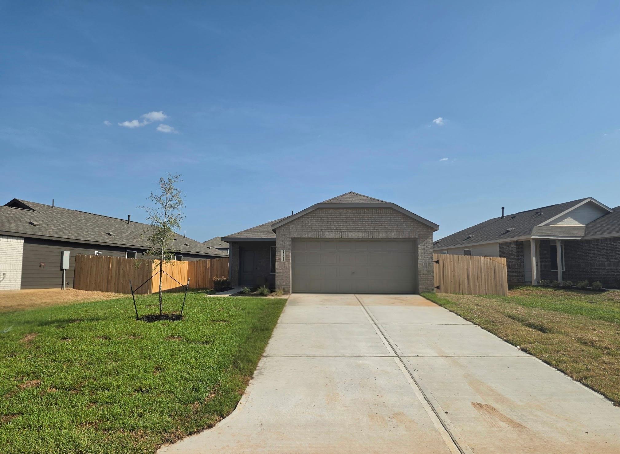 13544 Bay Springs Drive — photo