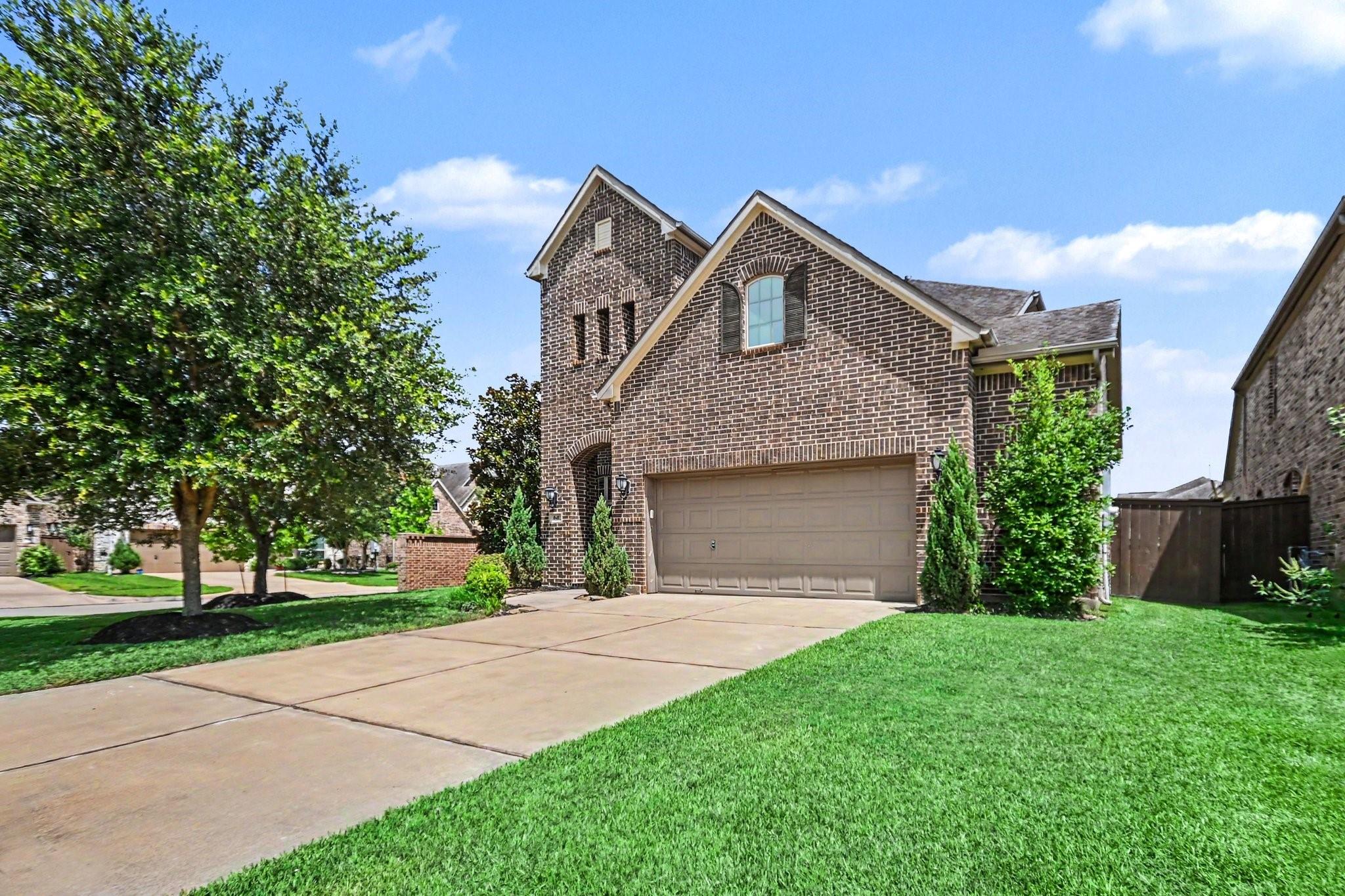 641 Kickapoo Court, Webster, TX 77598 — photo 2