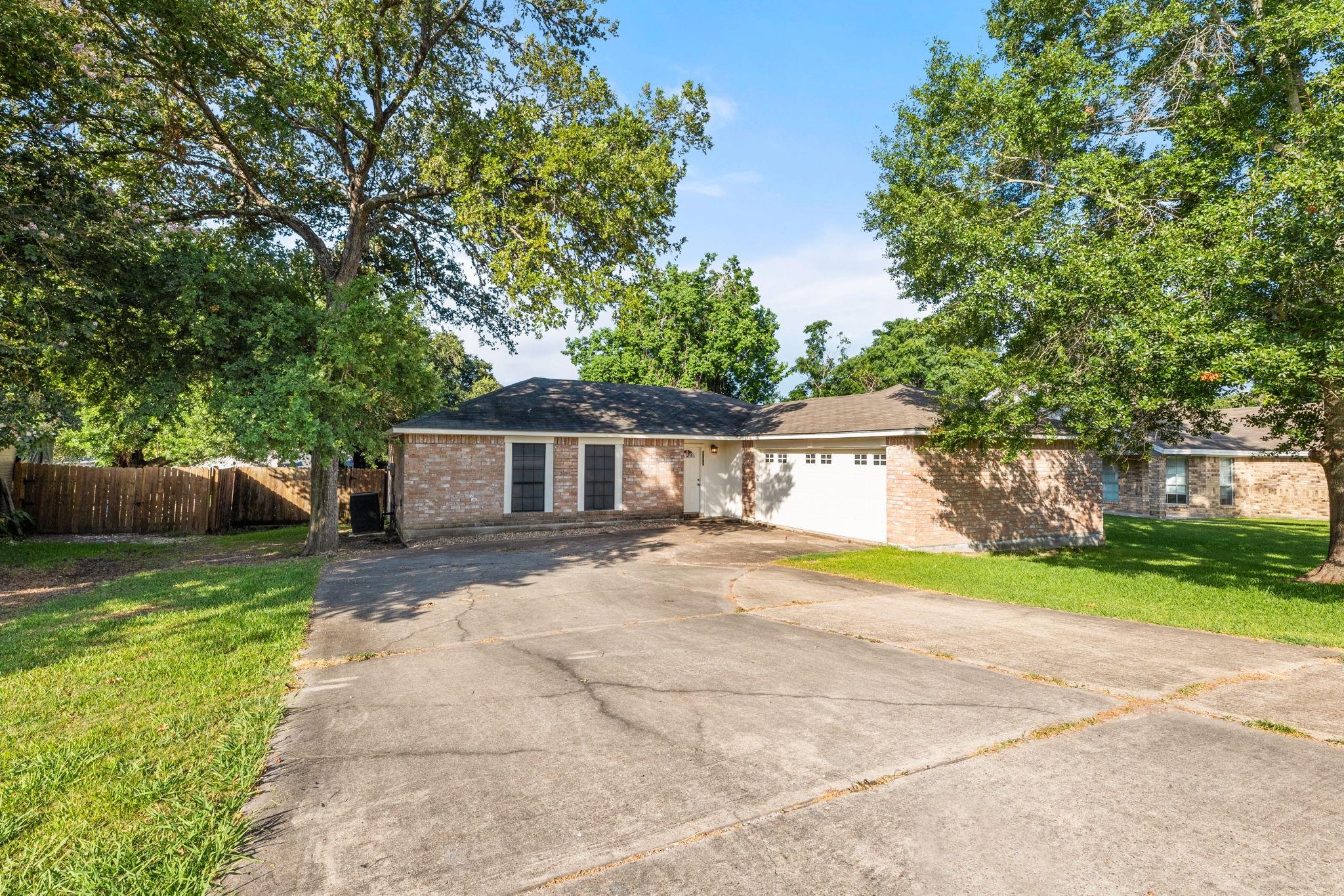 12799 Lake Conroe Hills Drive — photo
