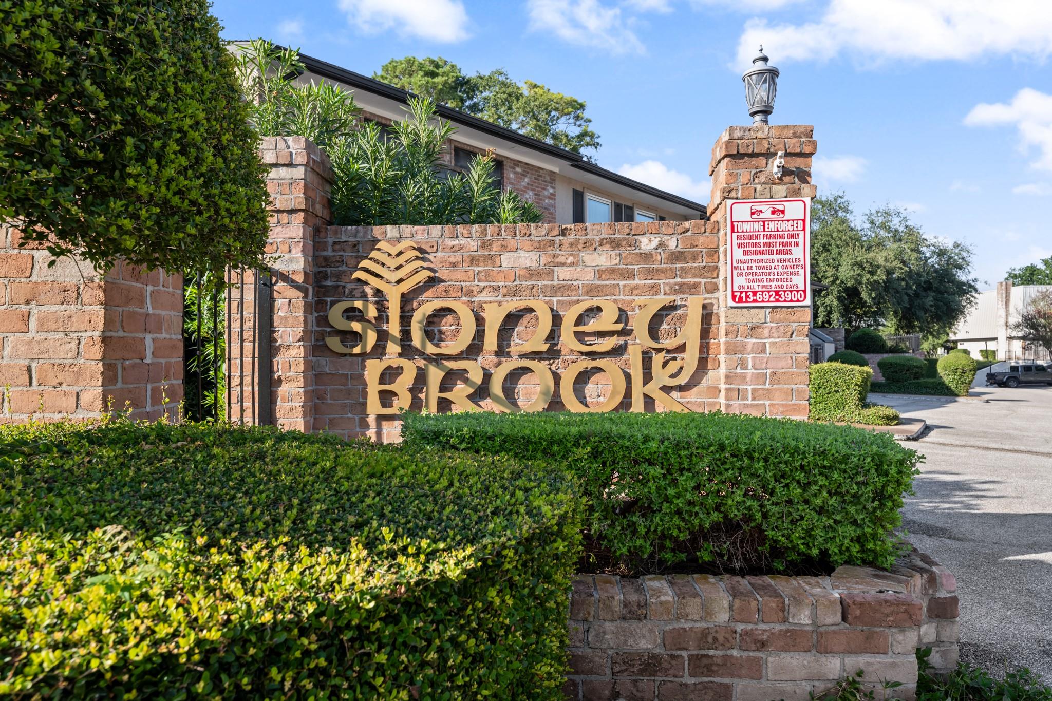 1809 Stoney Brook Drive #71 — photo