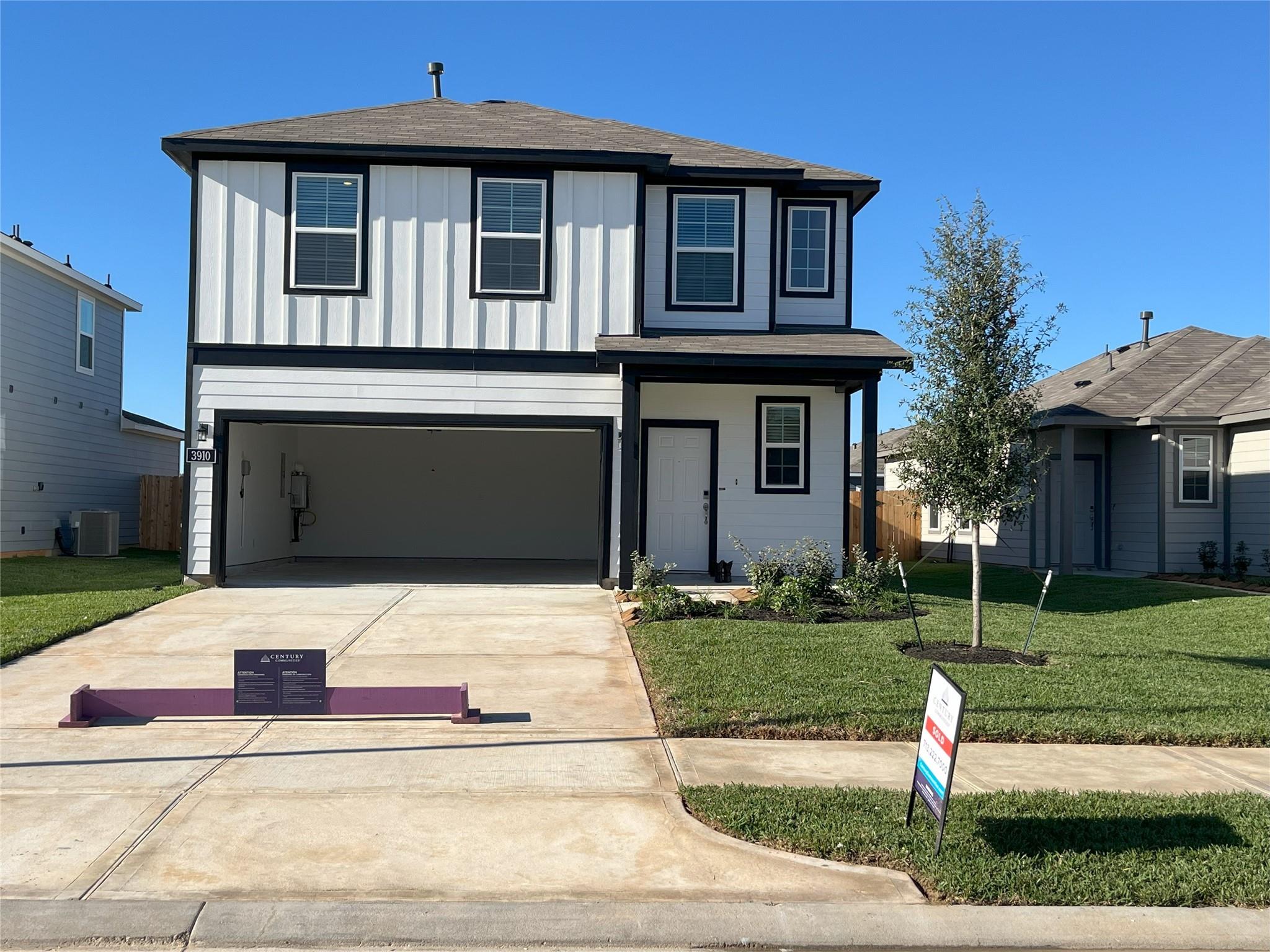 3910 Glory Green Drive — photo