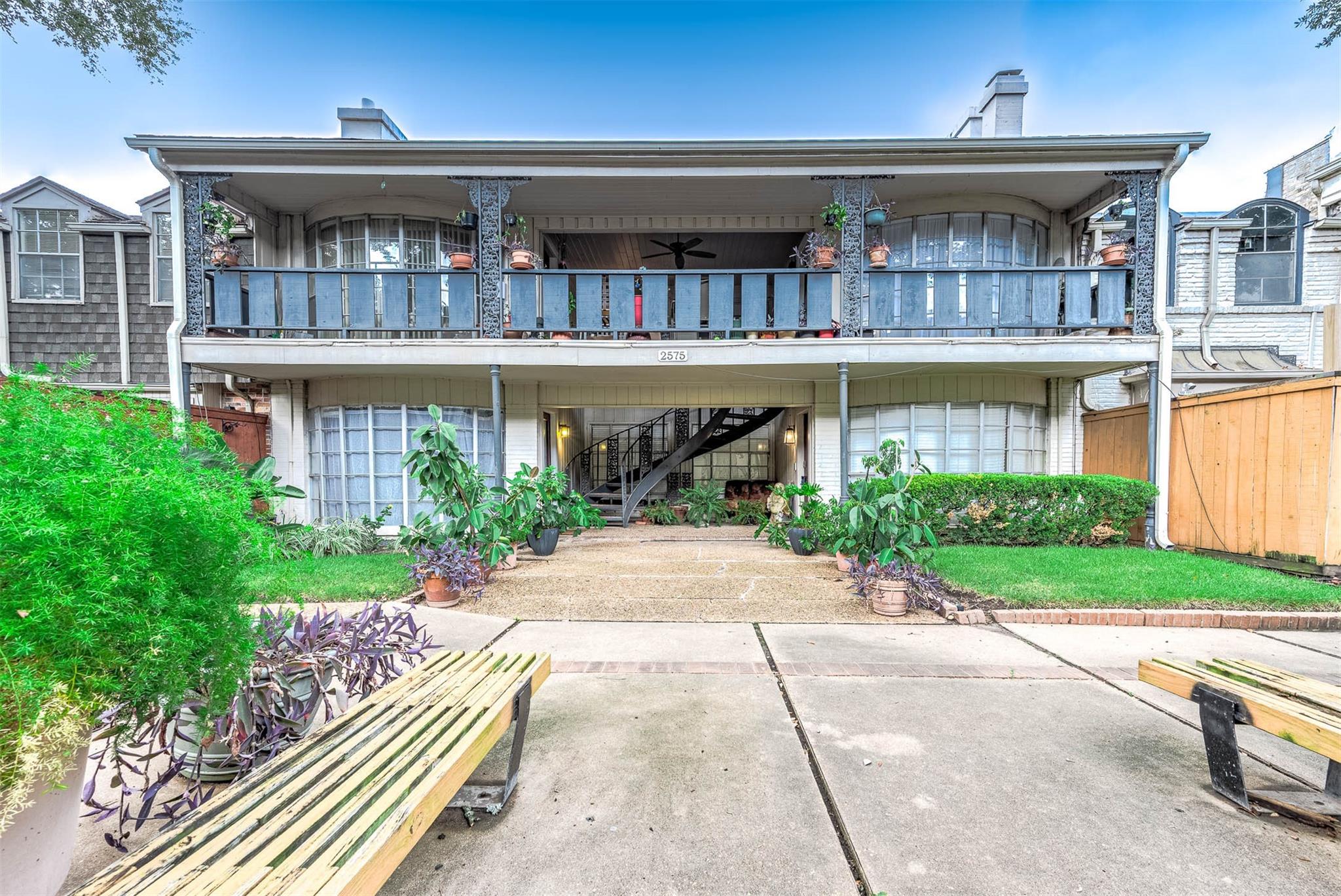 2575 Marilee Lane #3 — photo