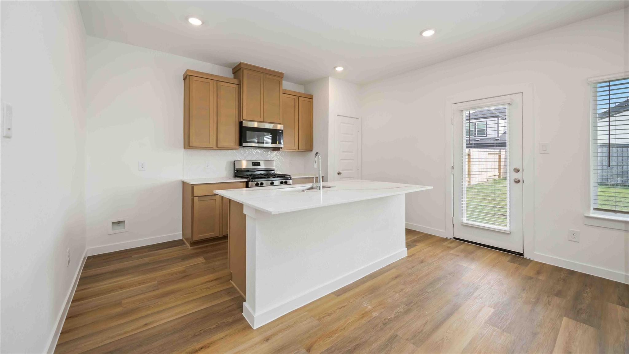 2608 Mchenry Landing Lane — photo