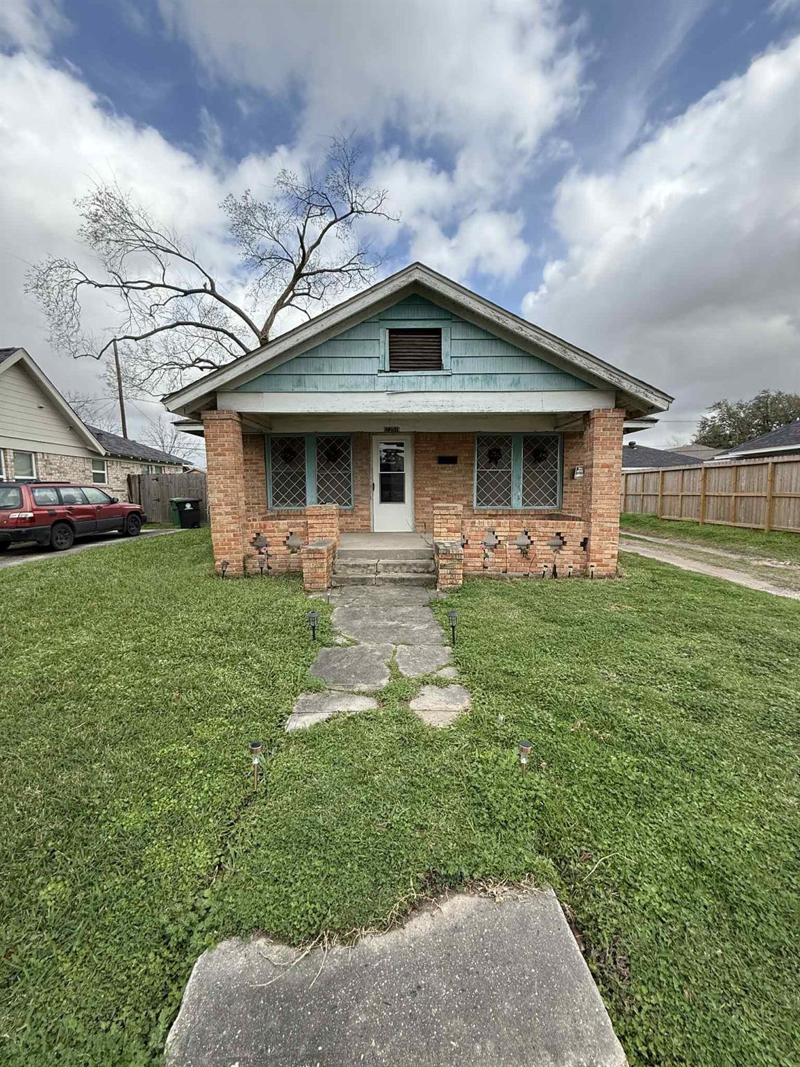 7351 Walker Street — photo