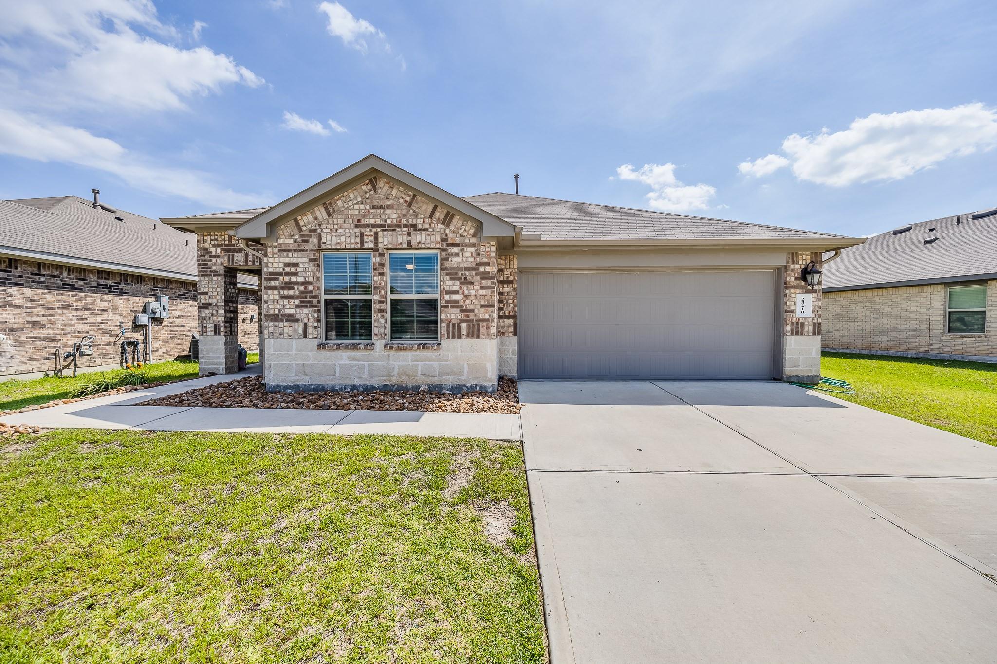 23210 Barberry Creek Trail — photo