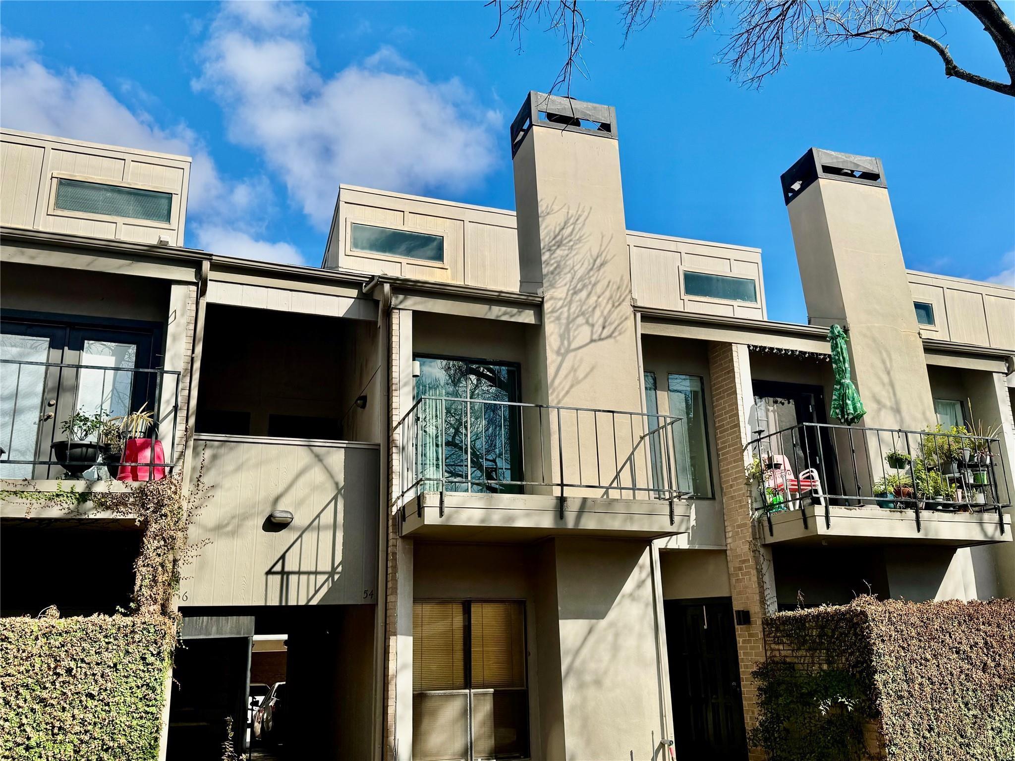 10811 Richmond Avenue #54 — photo