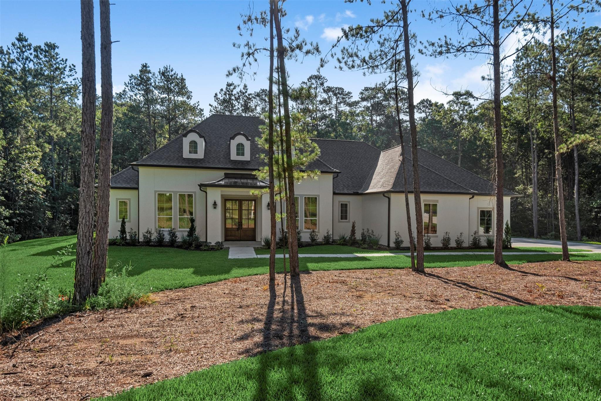 630 Lonestar Road — photo