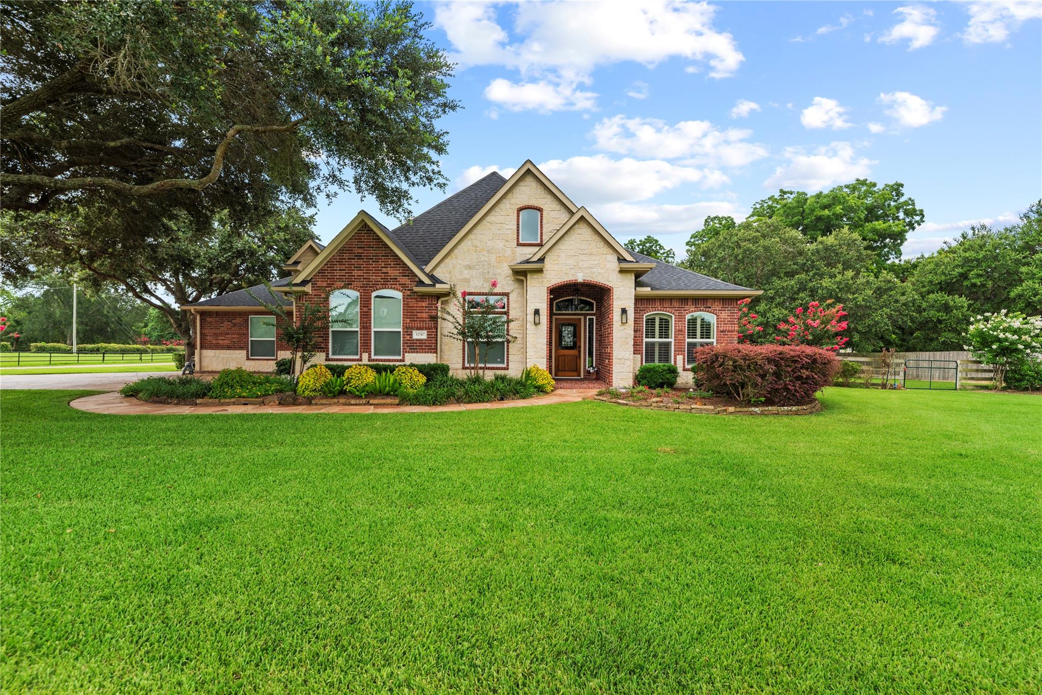 32707 Westminster Drive — photo