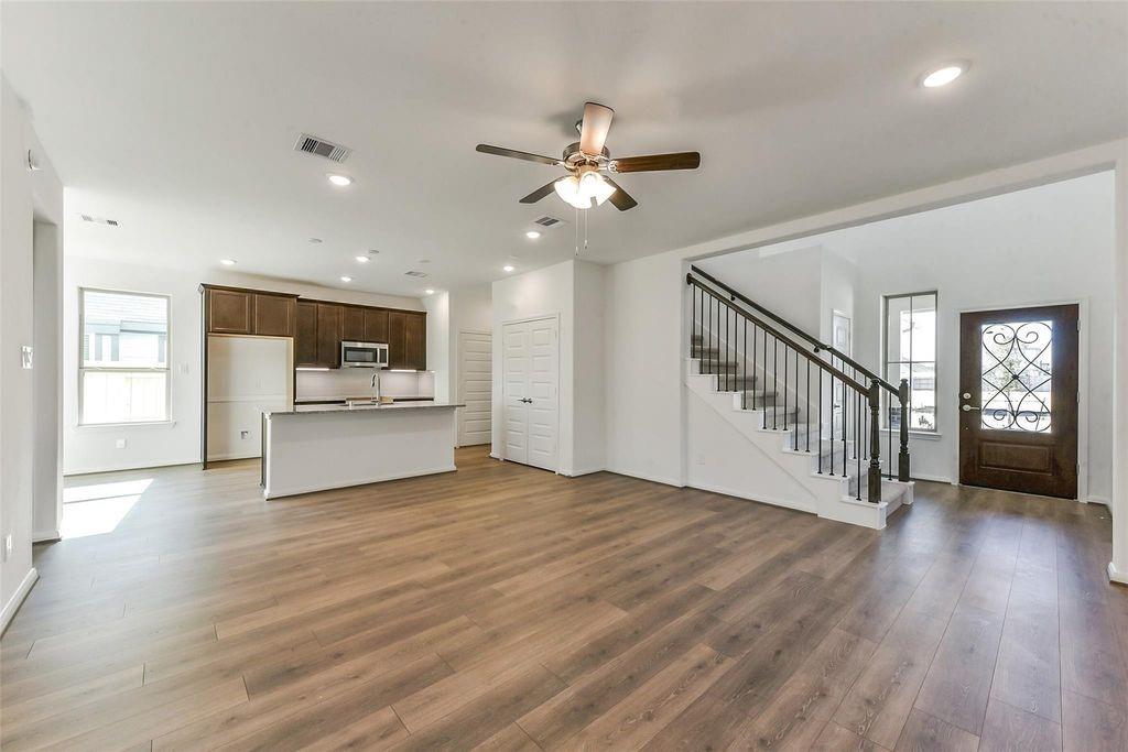 4229 Red Cedar Ring Lane, Pinehurst, TX 77362 — photo 2