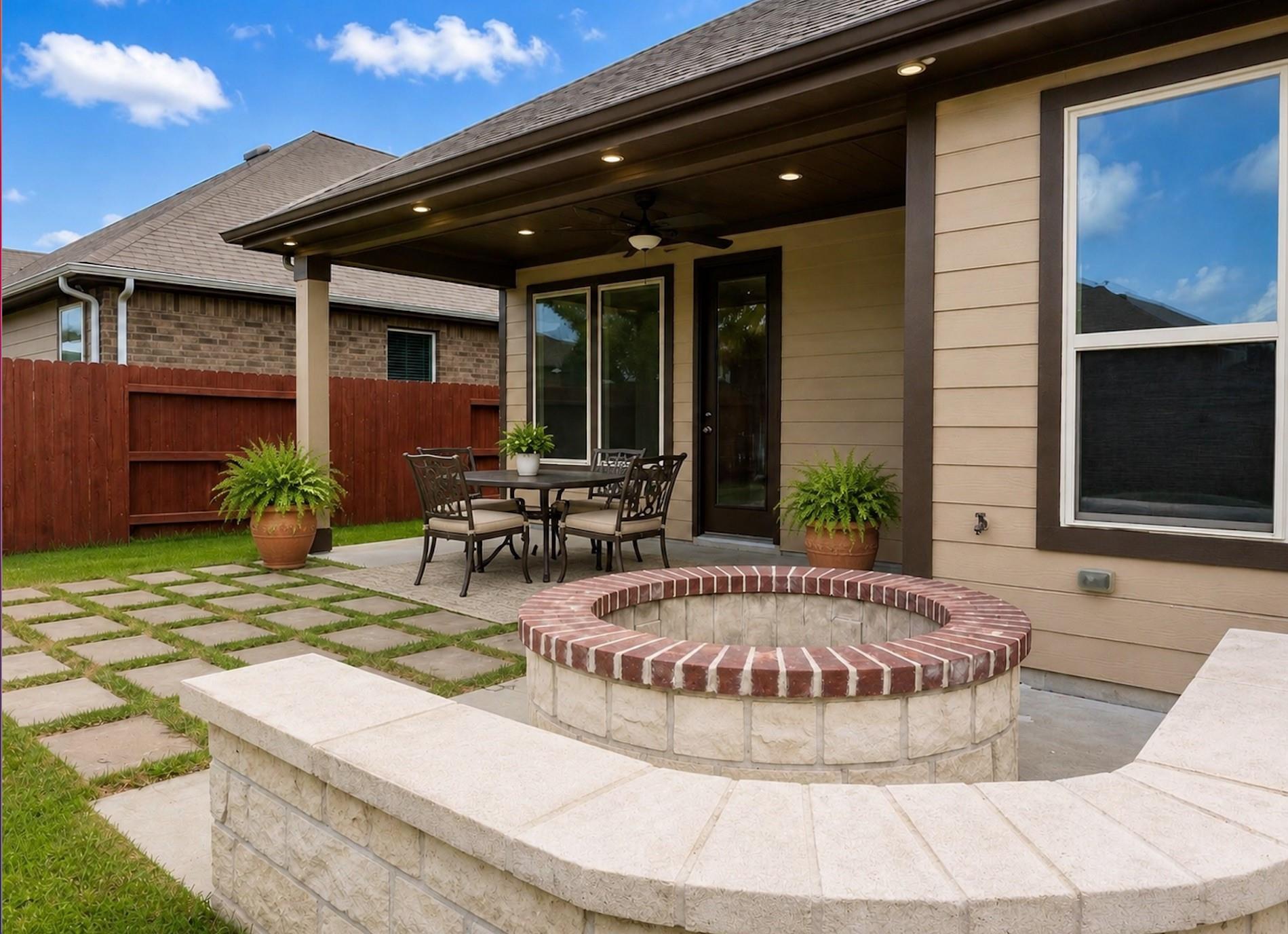 15515 Amber Manor Lane — photo
