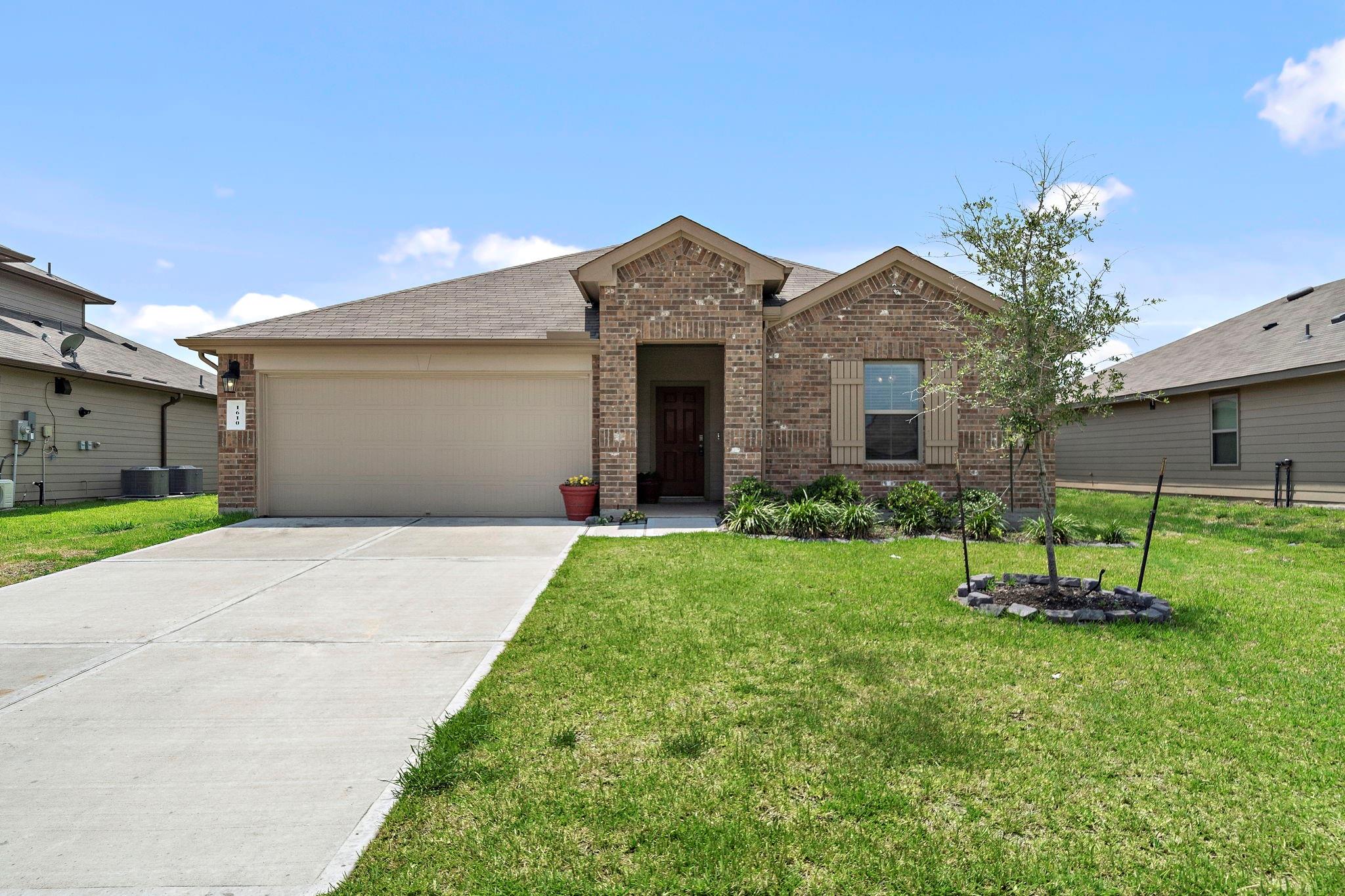 1610 Chase Anchor Court — photo