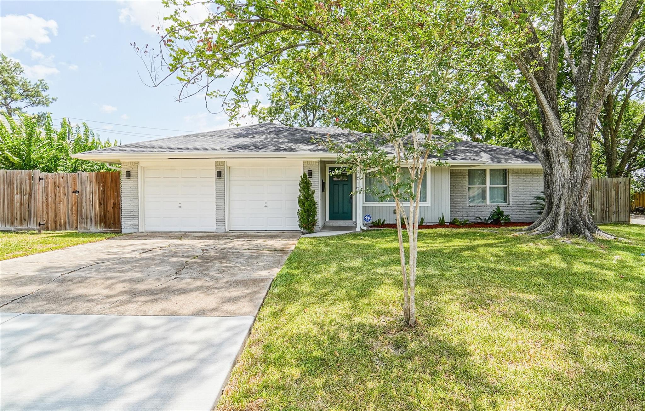 7613 Albacore Drive — photo