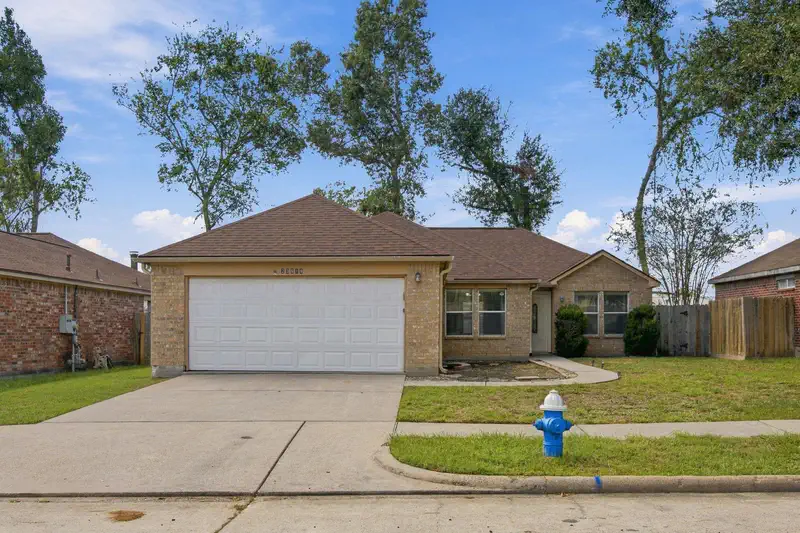 23619 Summer Pine Drive — photo