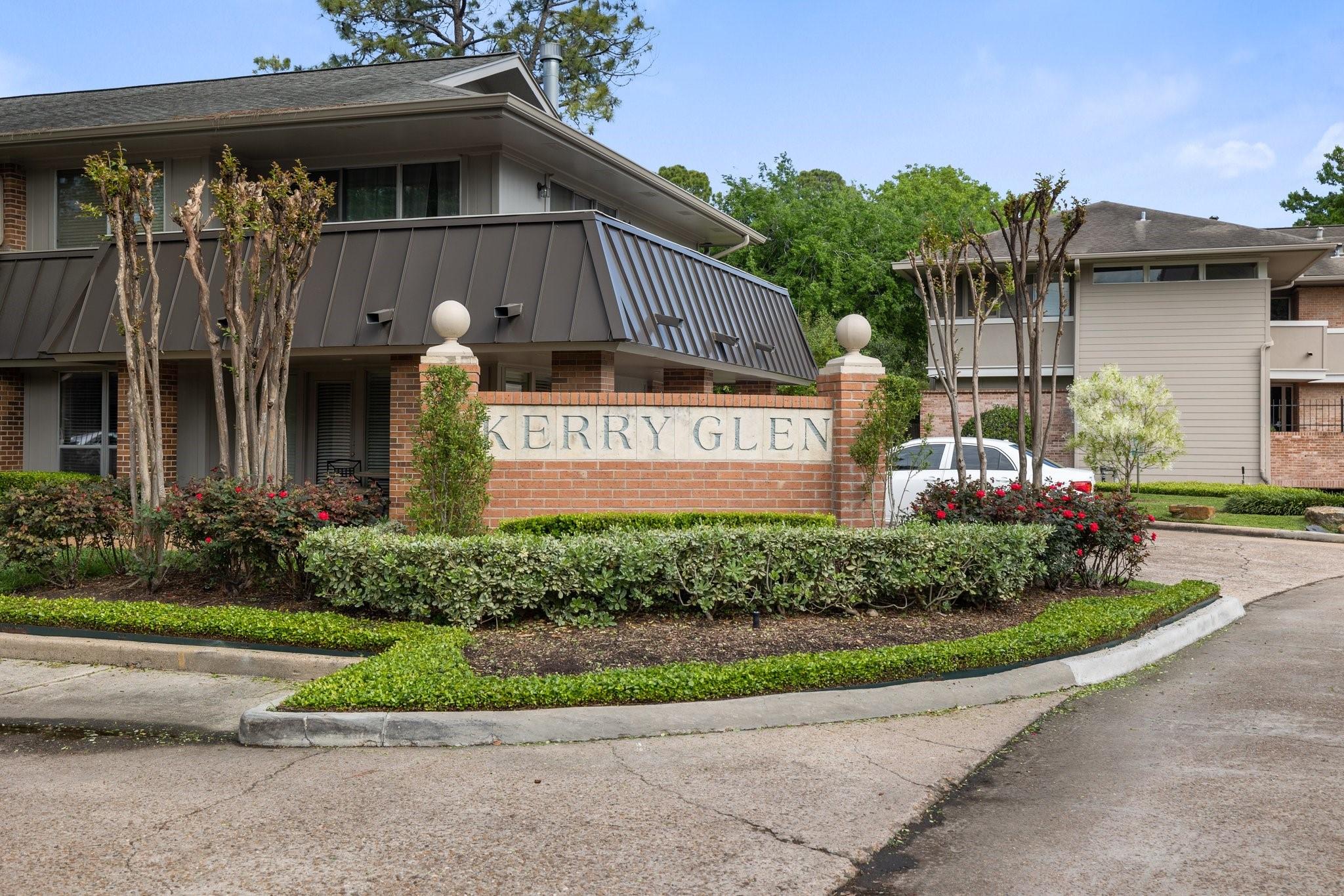 6443 Bayou Glen Road — photo