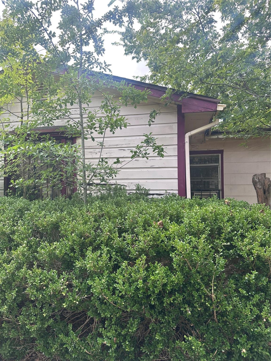 2308 Russell Street — photo
