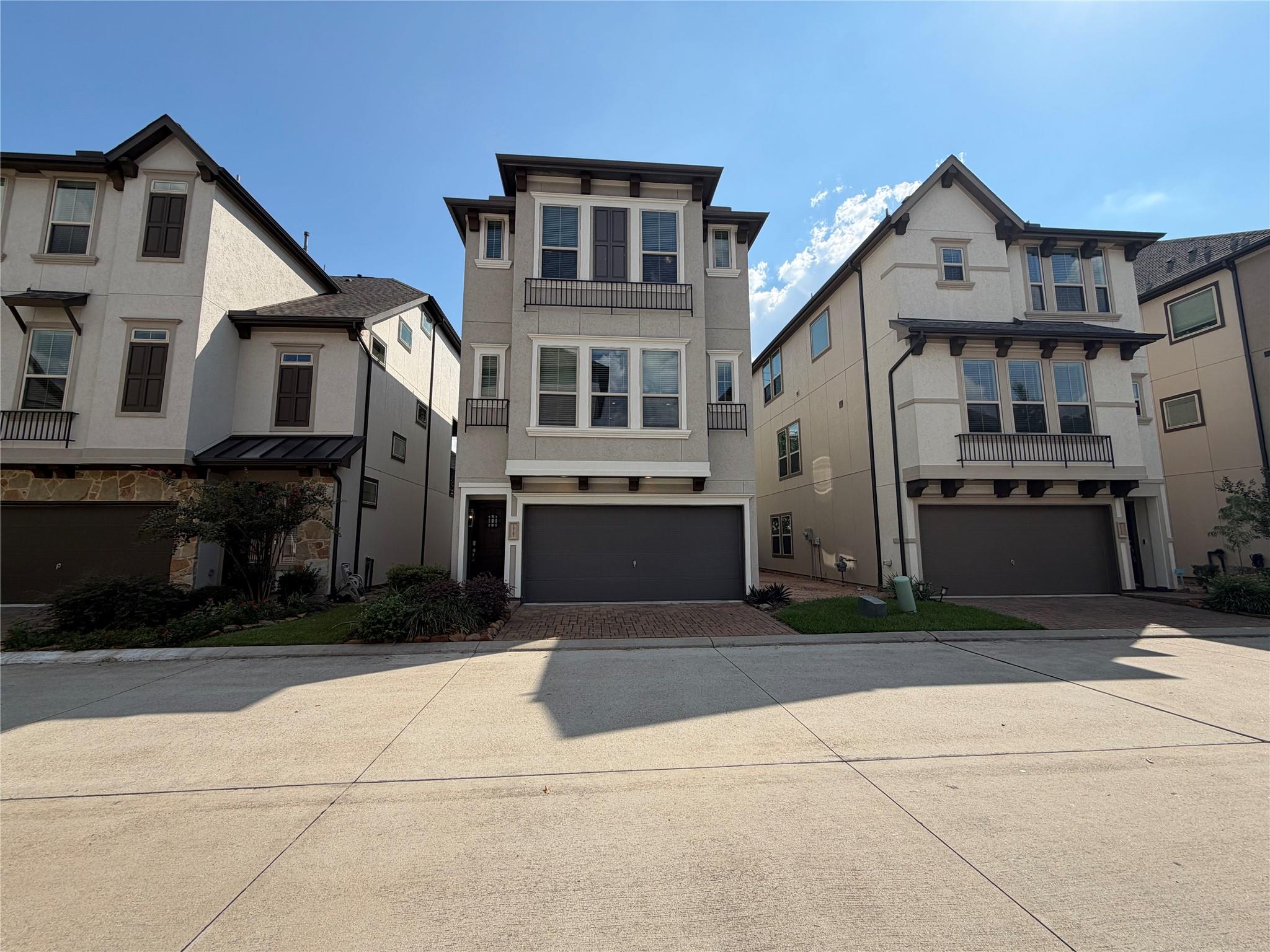 10707 Centre Forest Drive — photo