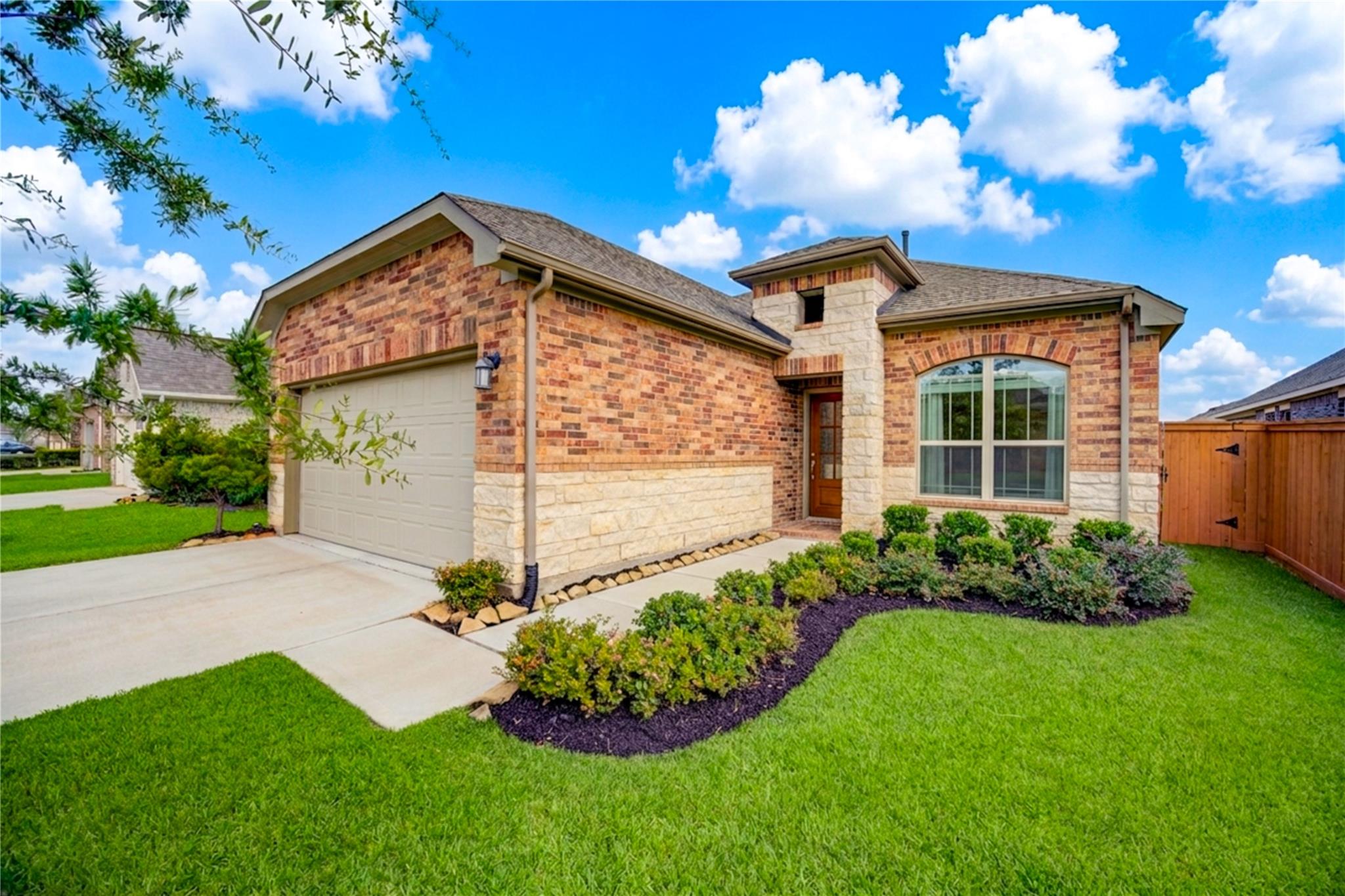1416 Sundown Glen Lane — photo