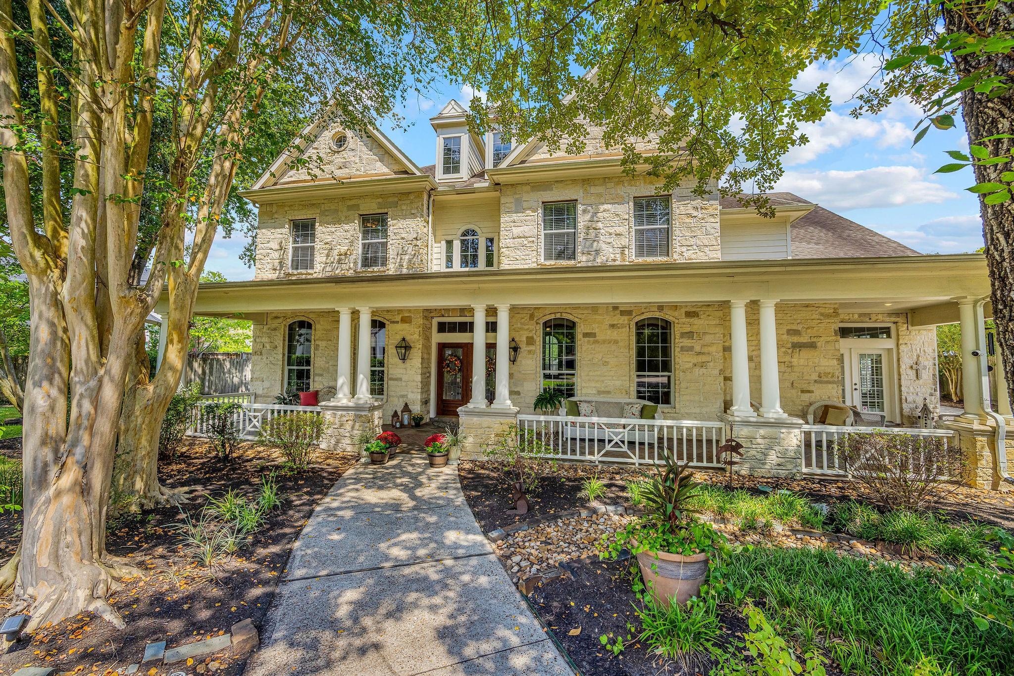 1214 Gray Moss Lane — photo