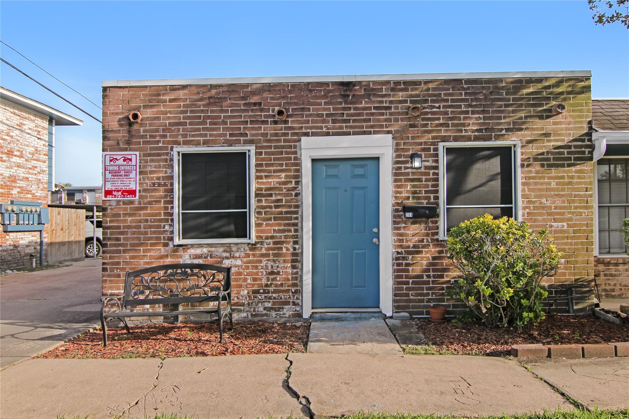 211 W F Street #211 — photo