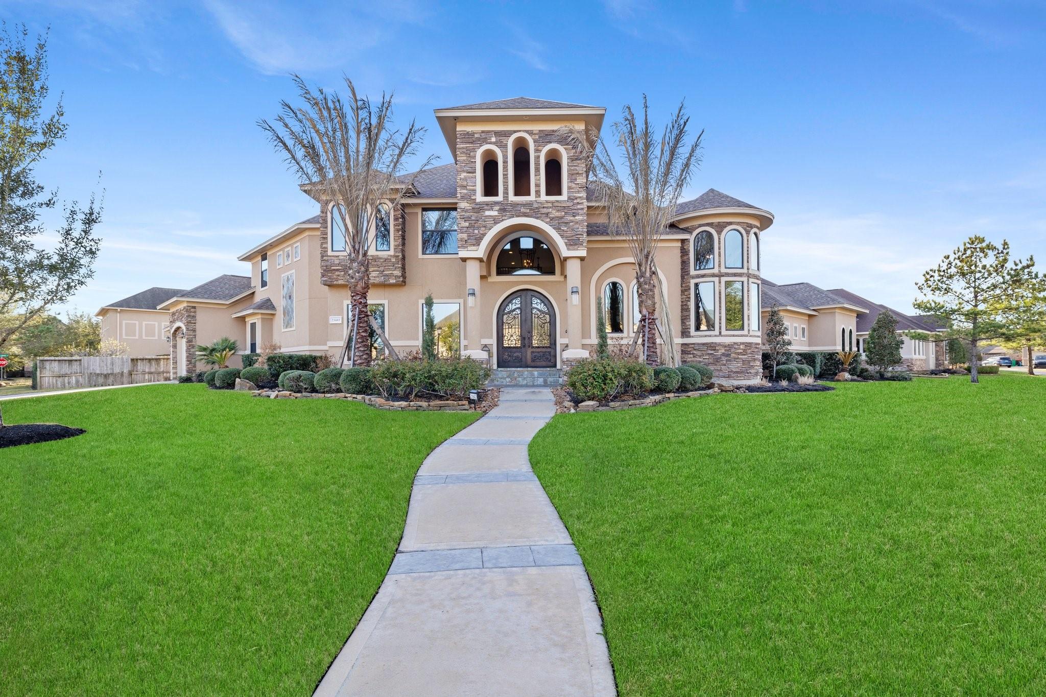 21603 Christopher Lake Court — photo