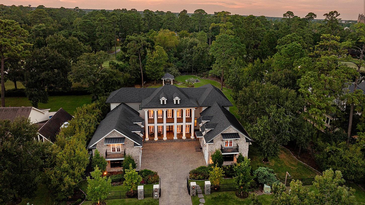 25 Doe Run Drive, The Woodlands, TX 77380 — photo 2